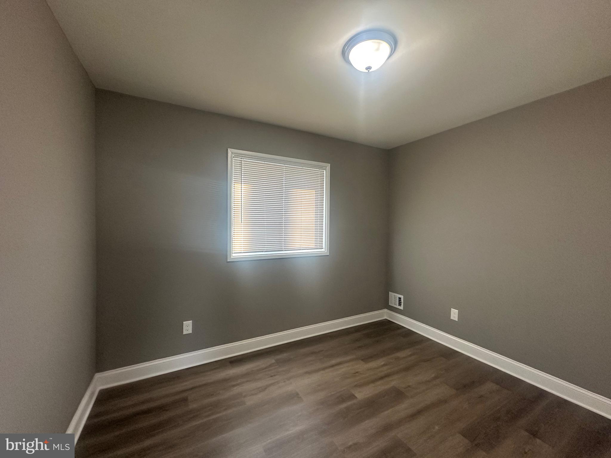 FORT WASHINGTON FOREST - Residential