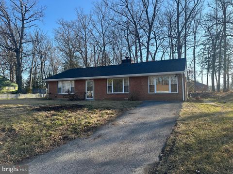 1401 MADISON DRIVE FORT WASHINGTON MD 20744