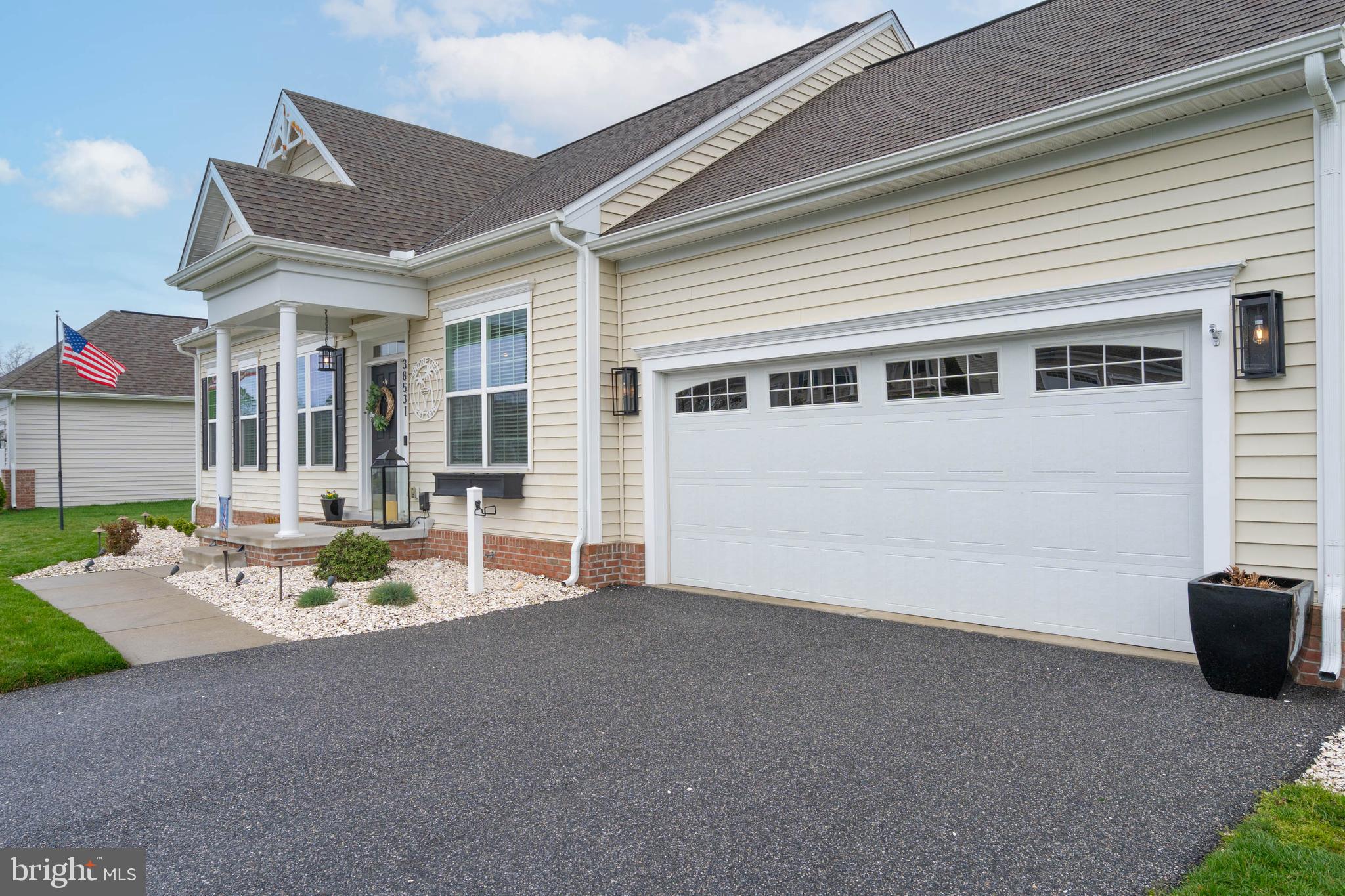 38531 BLUE HEN DRIVE