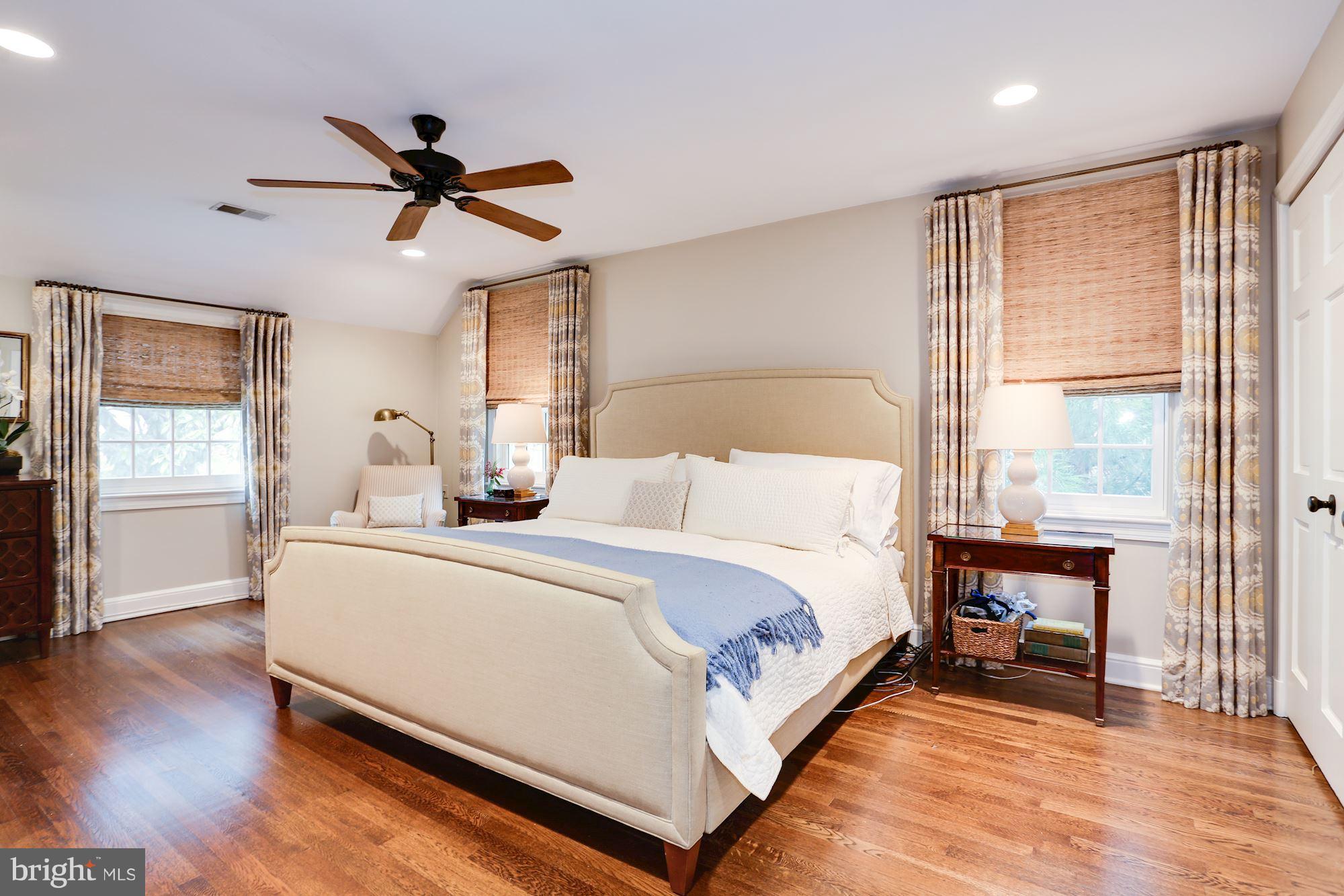 CHEVY CHASE - Residential