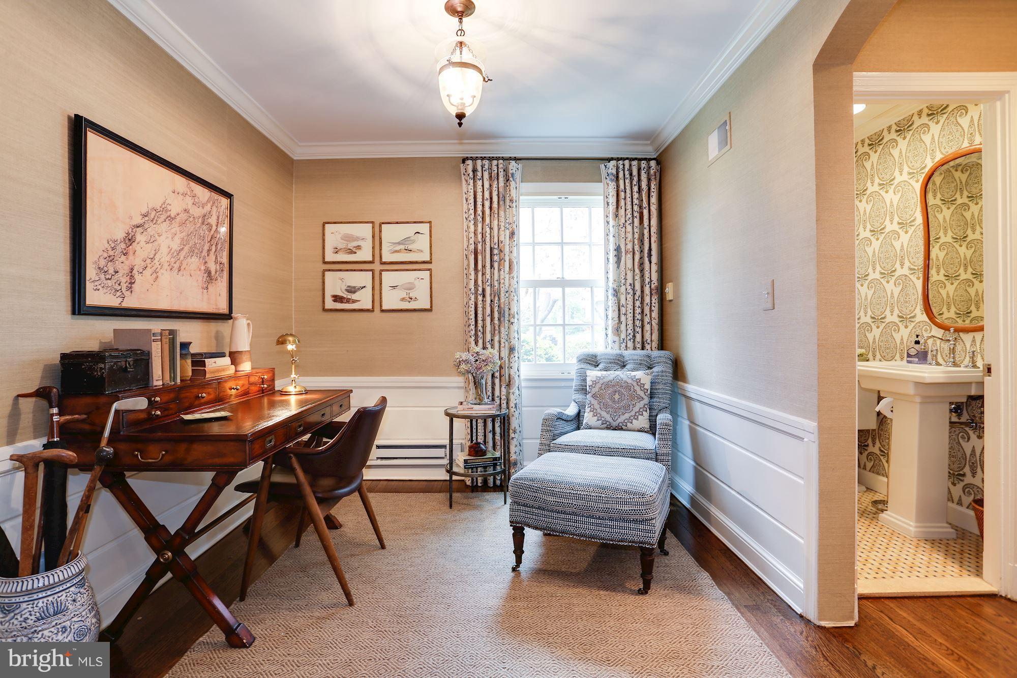 CHEVY CHASE - Residential