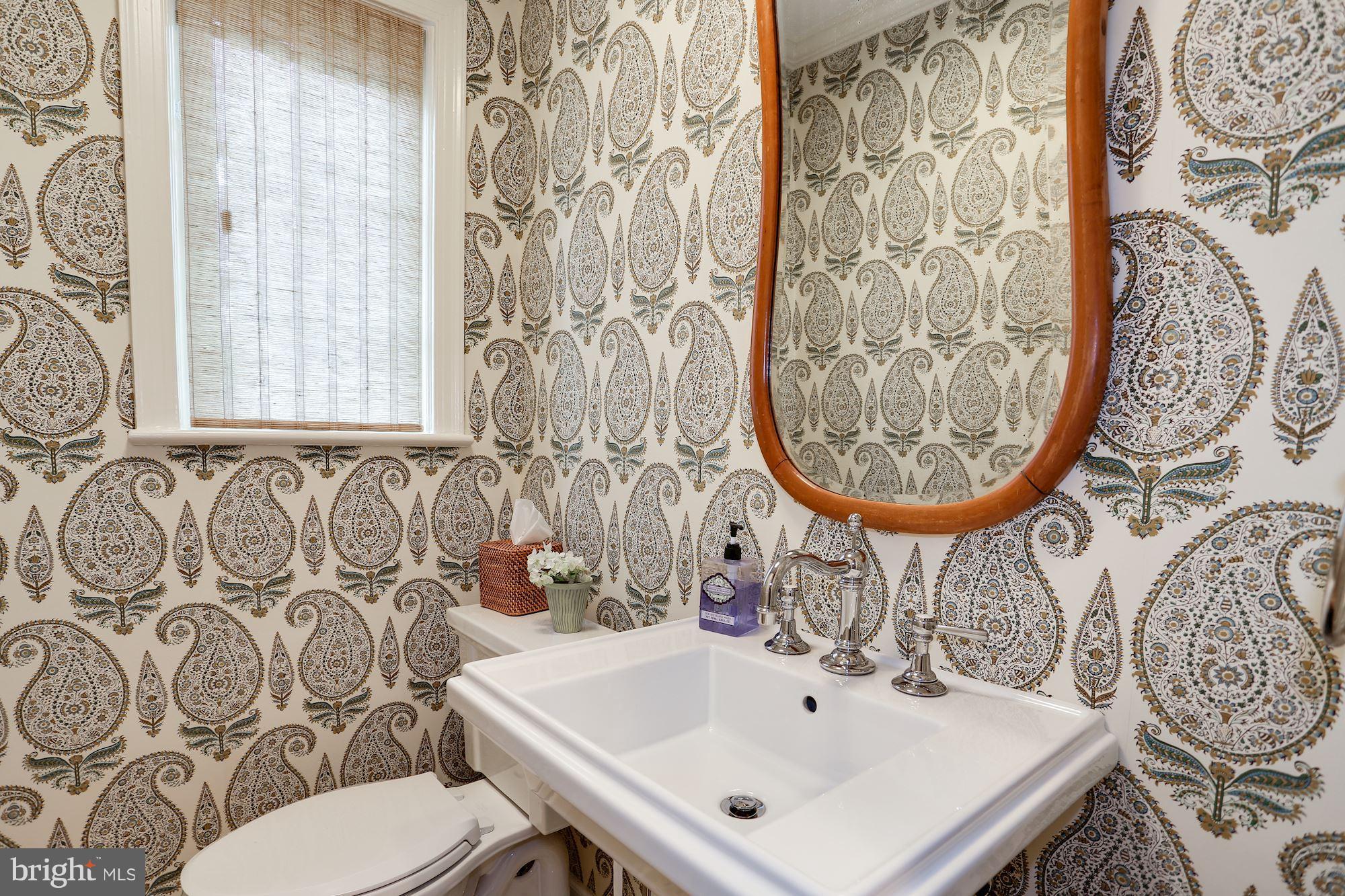 CHEVY CHASE - Residential