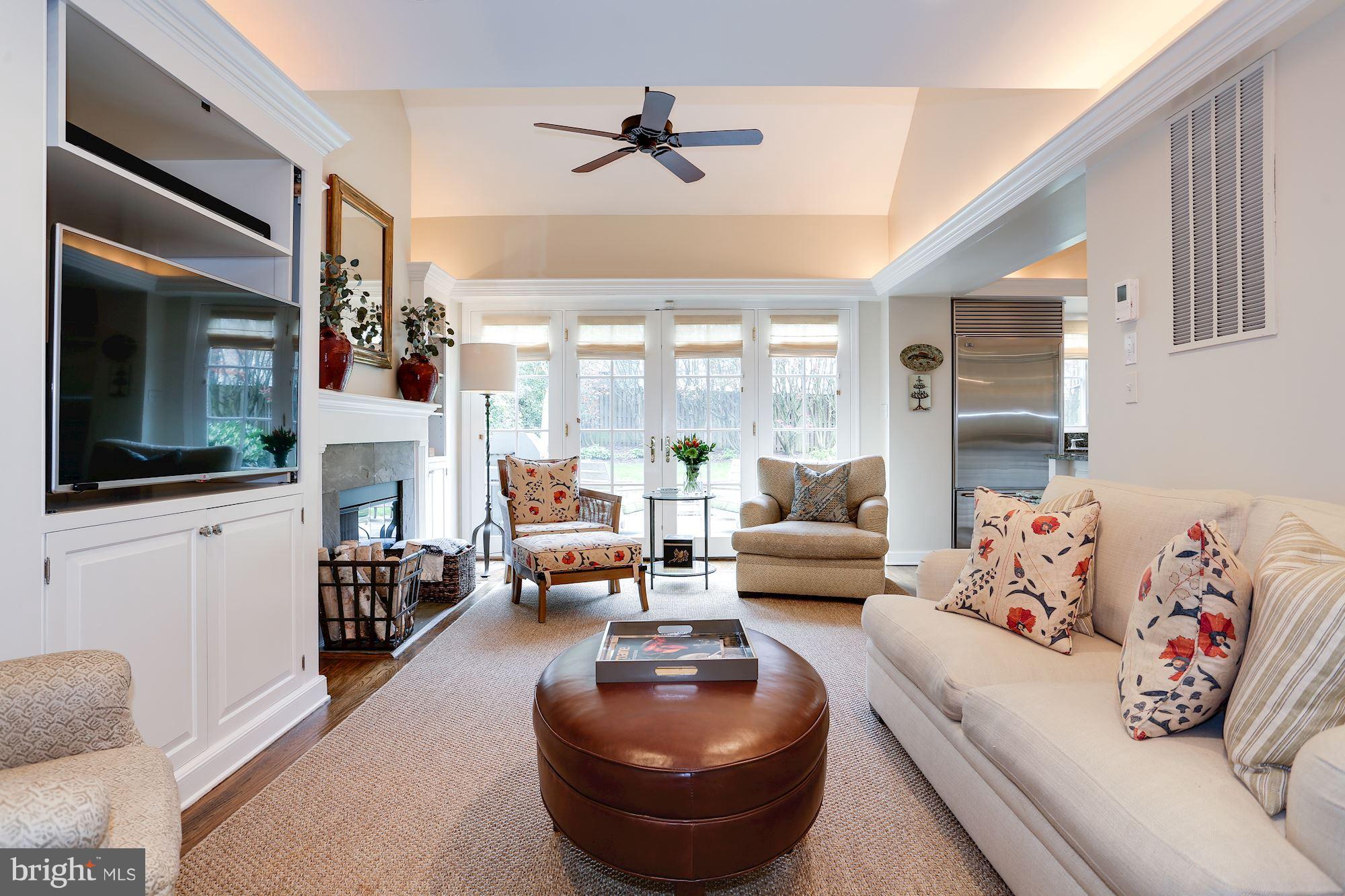 CHEVY CHASE - Residential