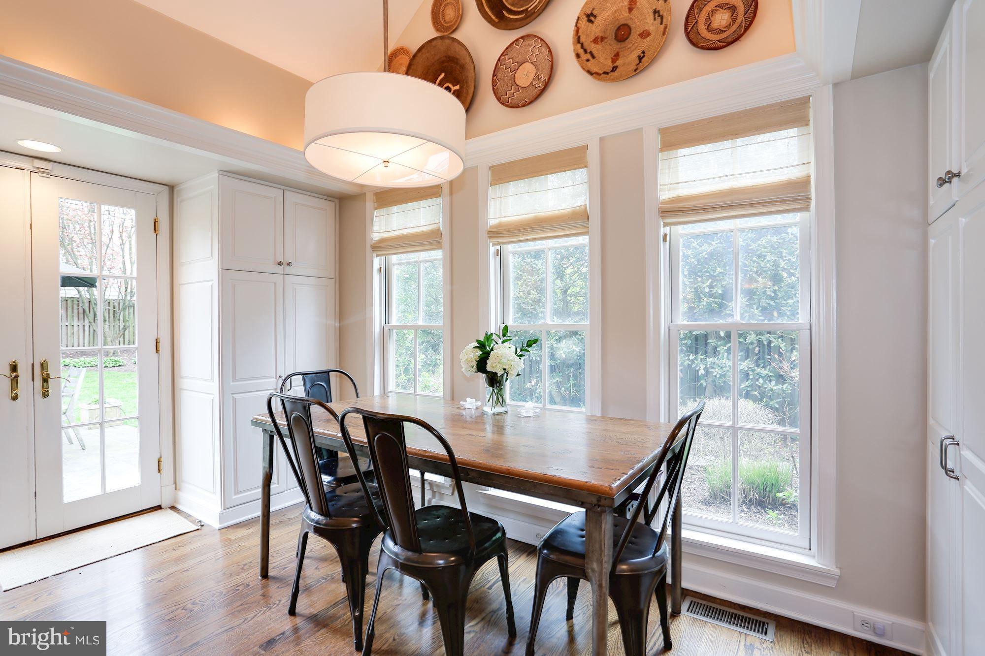 CHEVY CHASE - Residential