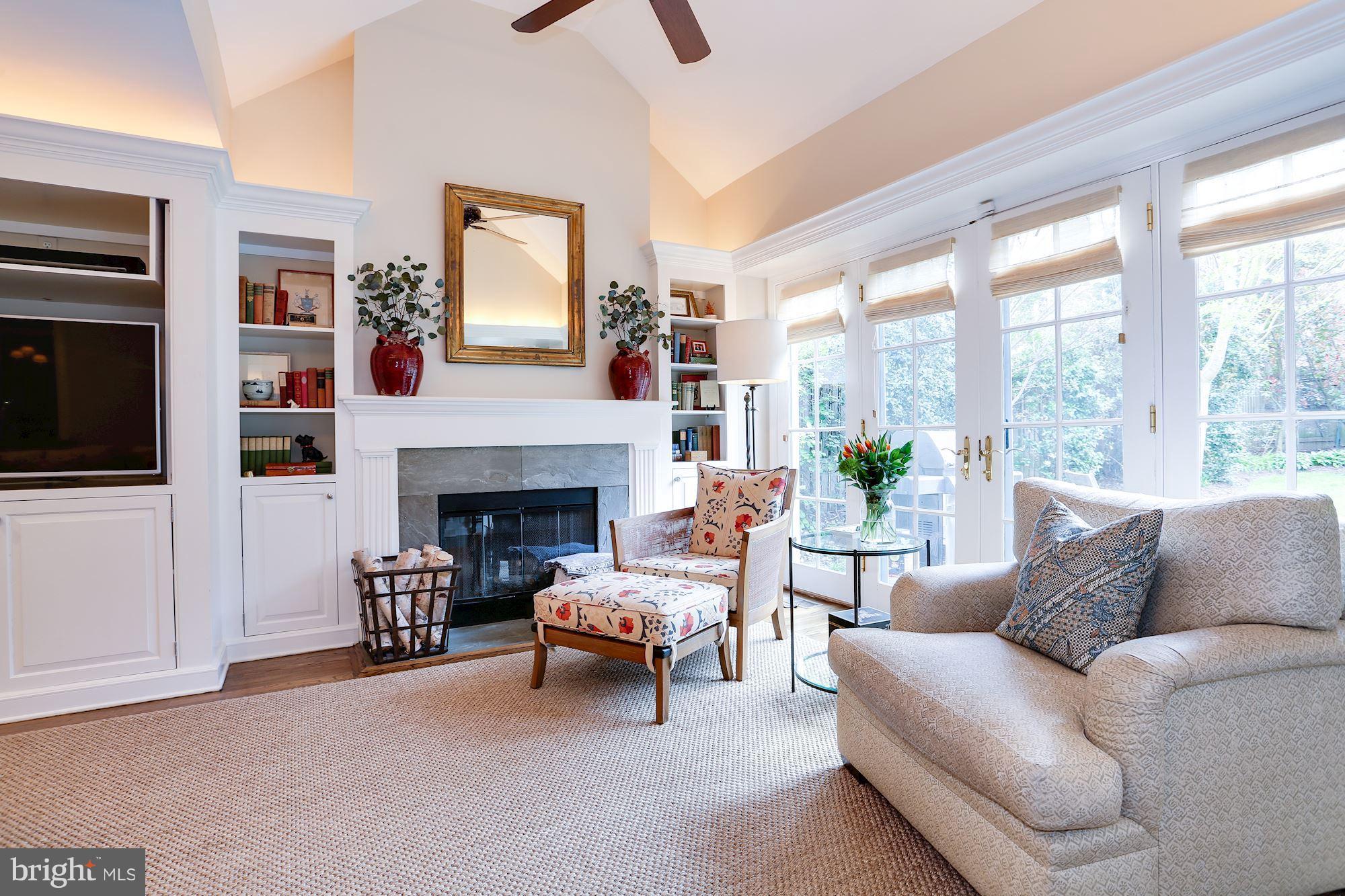 CHEVY CHASE - Residential