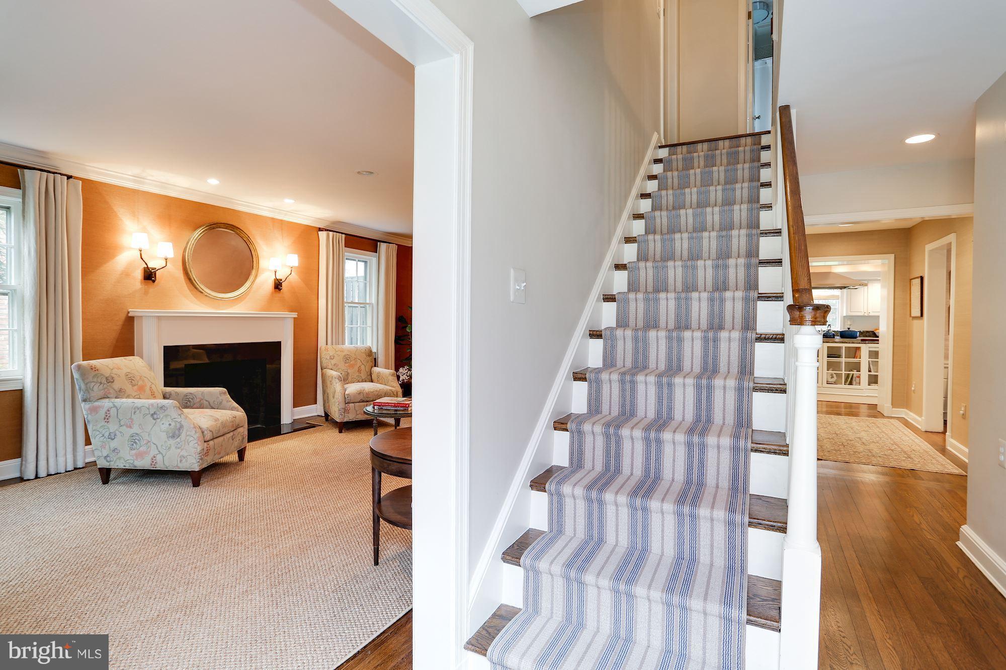 CHEVY CHASE - Residential