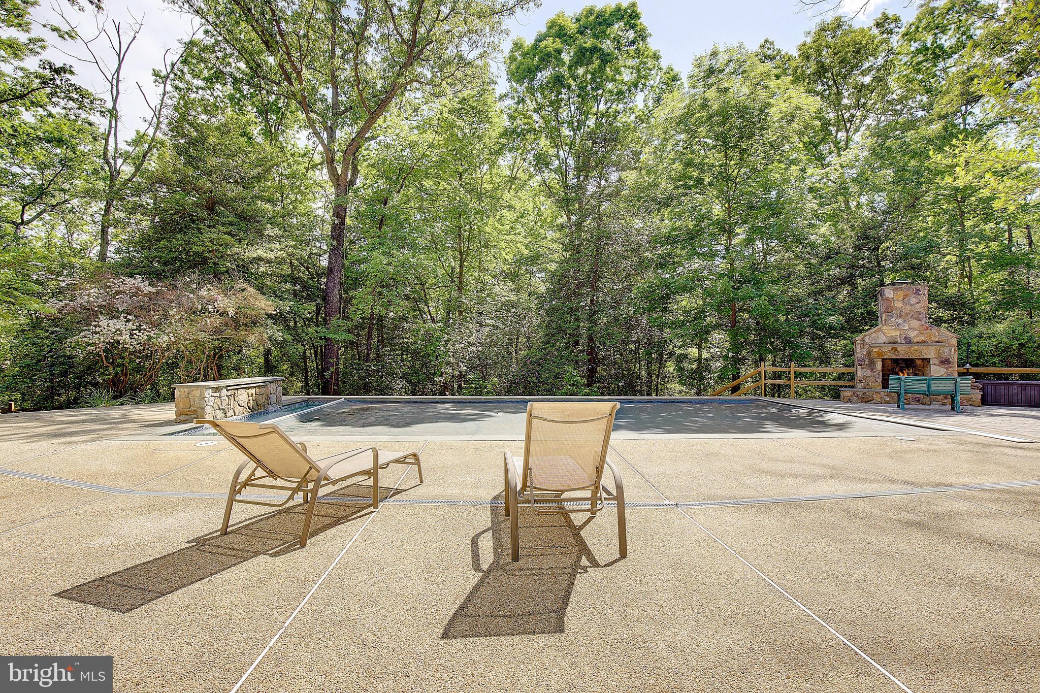 THE RIDGES - Residential