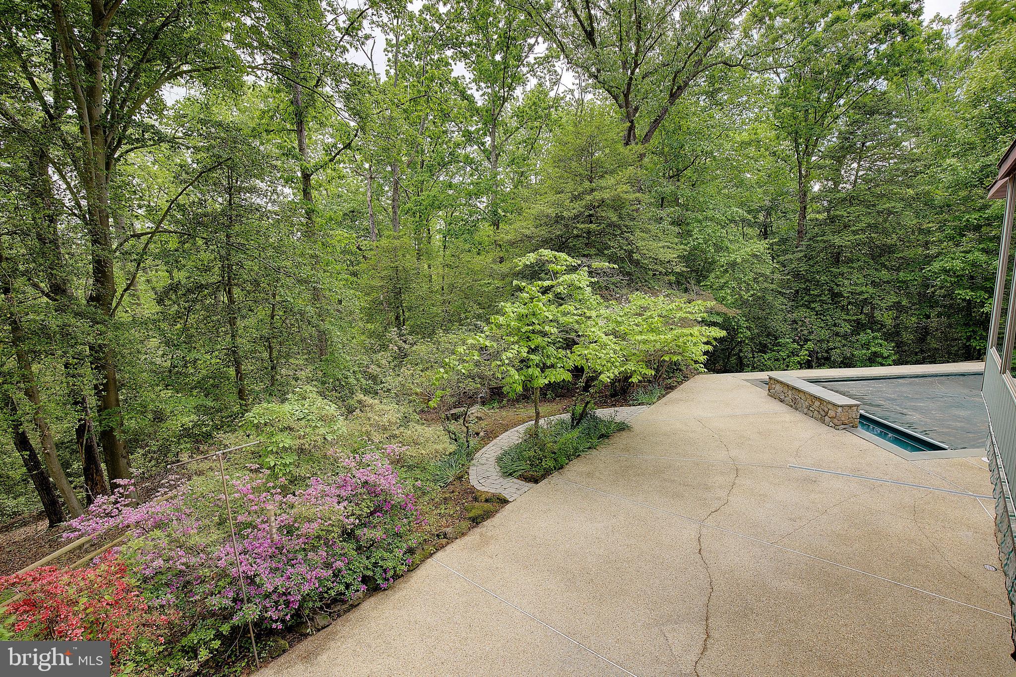 THE RIDGES - Residential