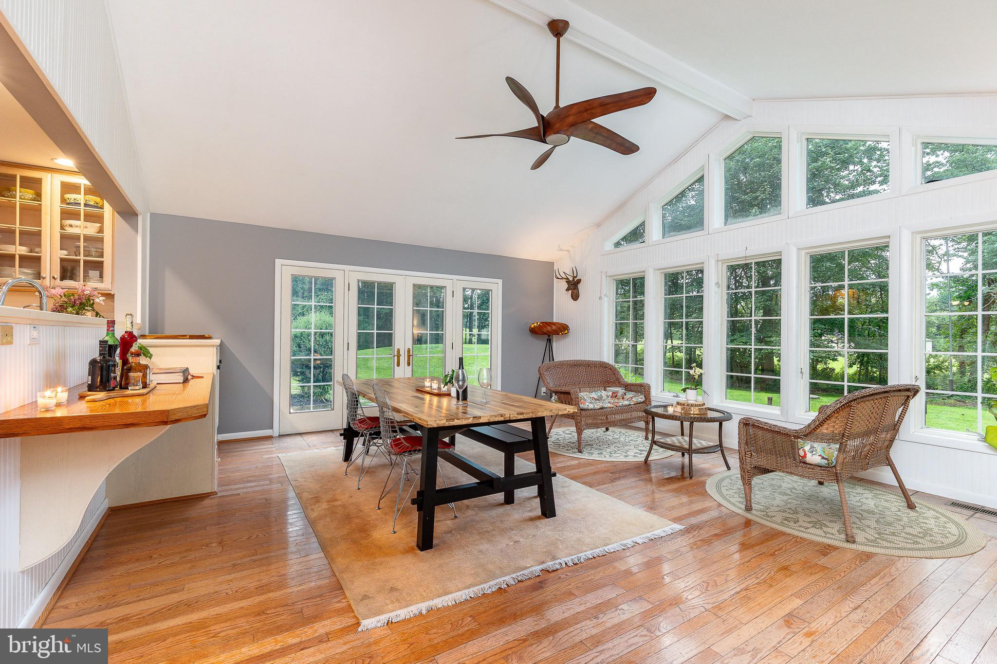 HUNTERS RUN - Residential