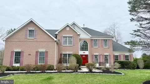 562 Village Rd W, Princeton Junction, NJ MLS: NJME2057790