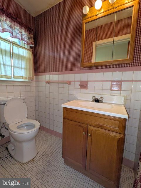 Tiny photo for 417 Nylon Boulevard, SEAFORD, DE 19973 (MLS # DESU2112482)