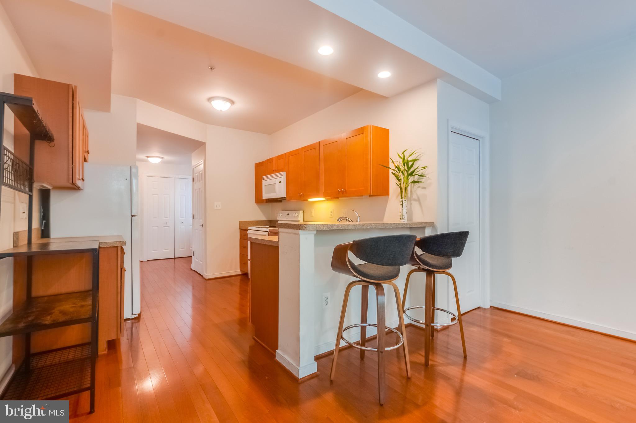 910 S CHARLES STREET A