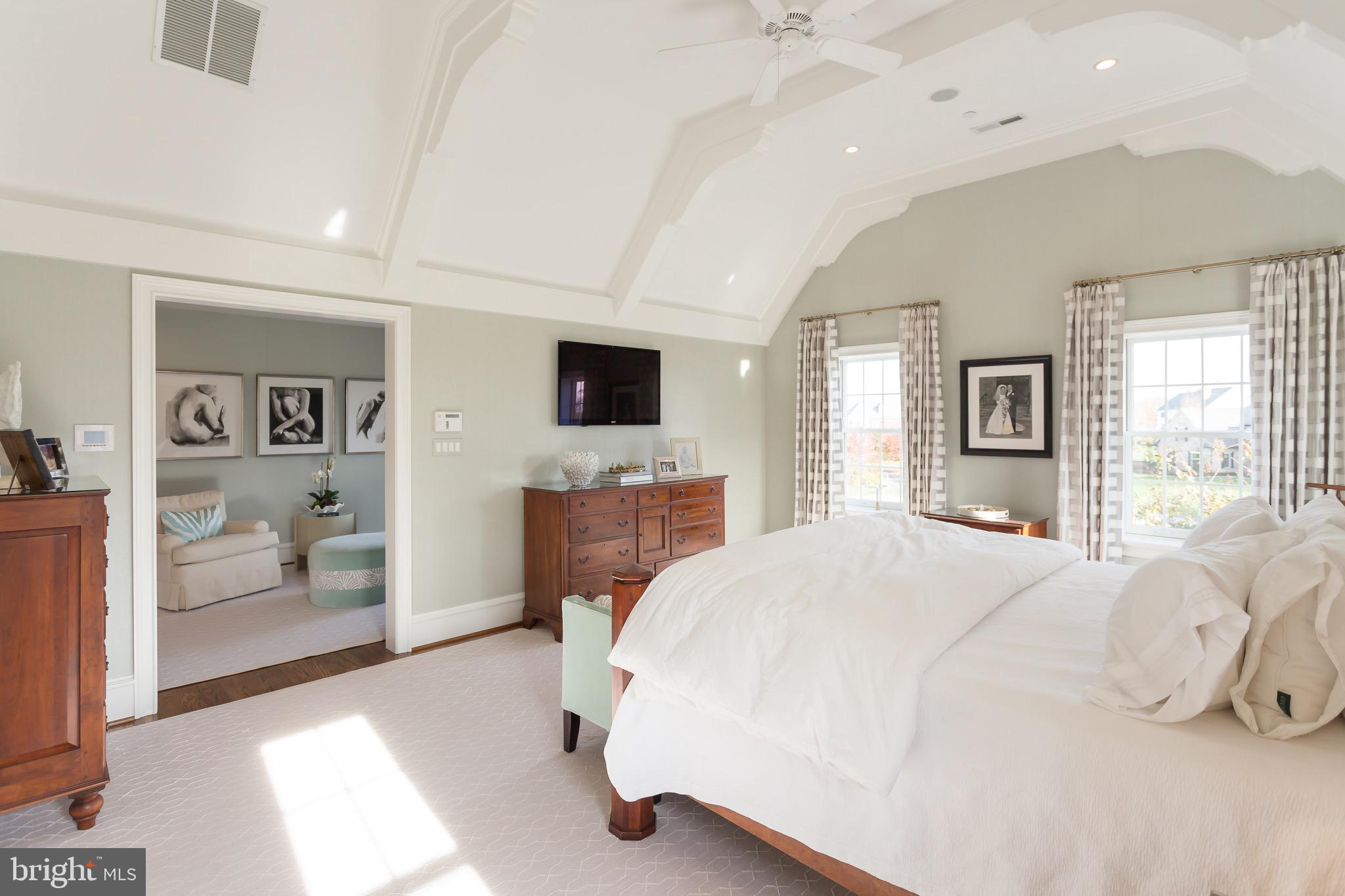 WHITE HORSE - Residential