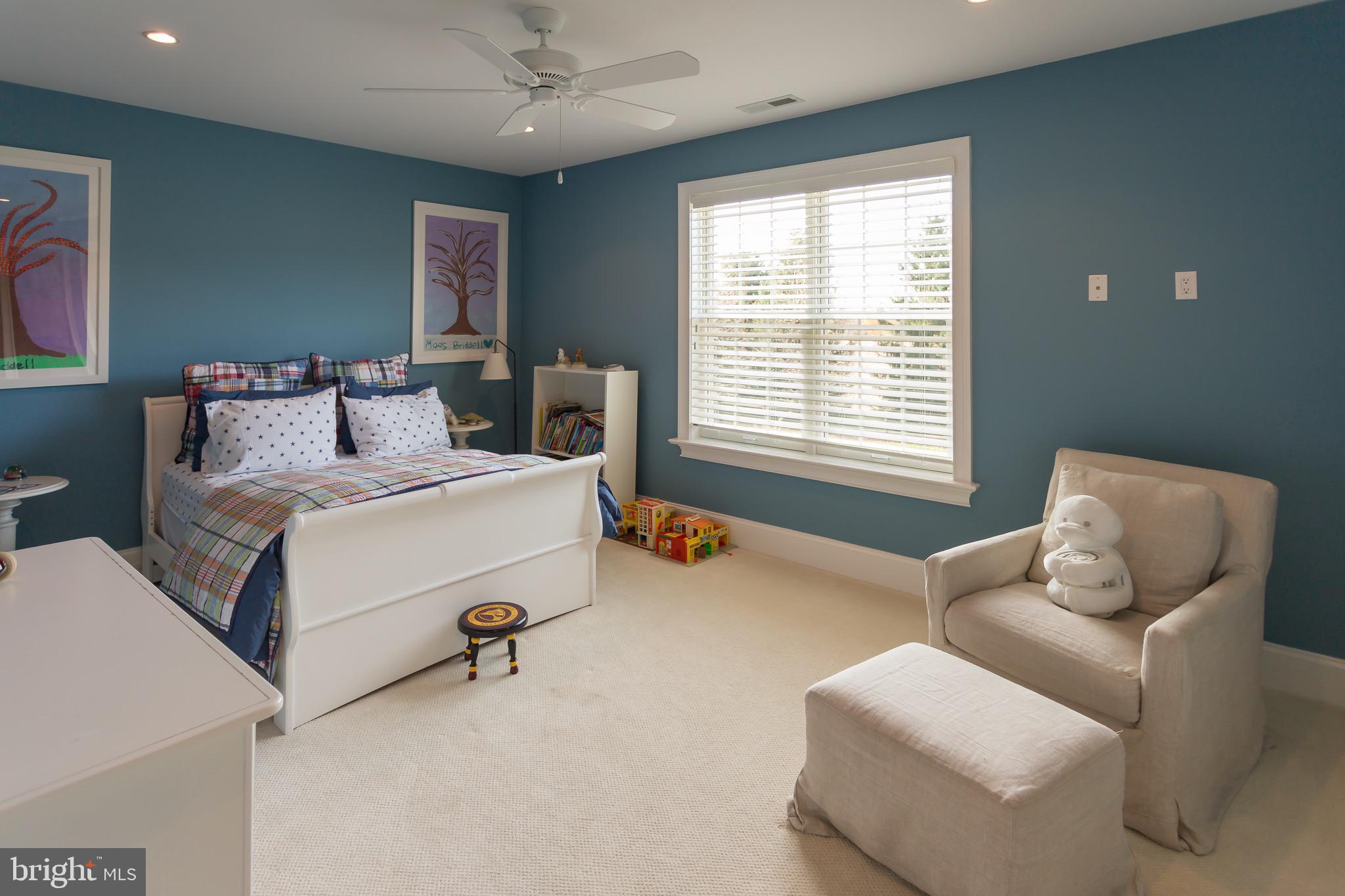 WHITE HORSE - Residential