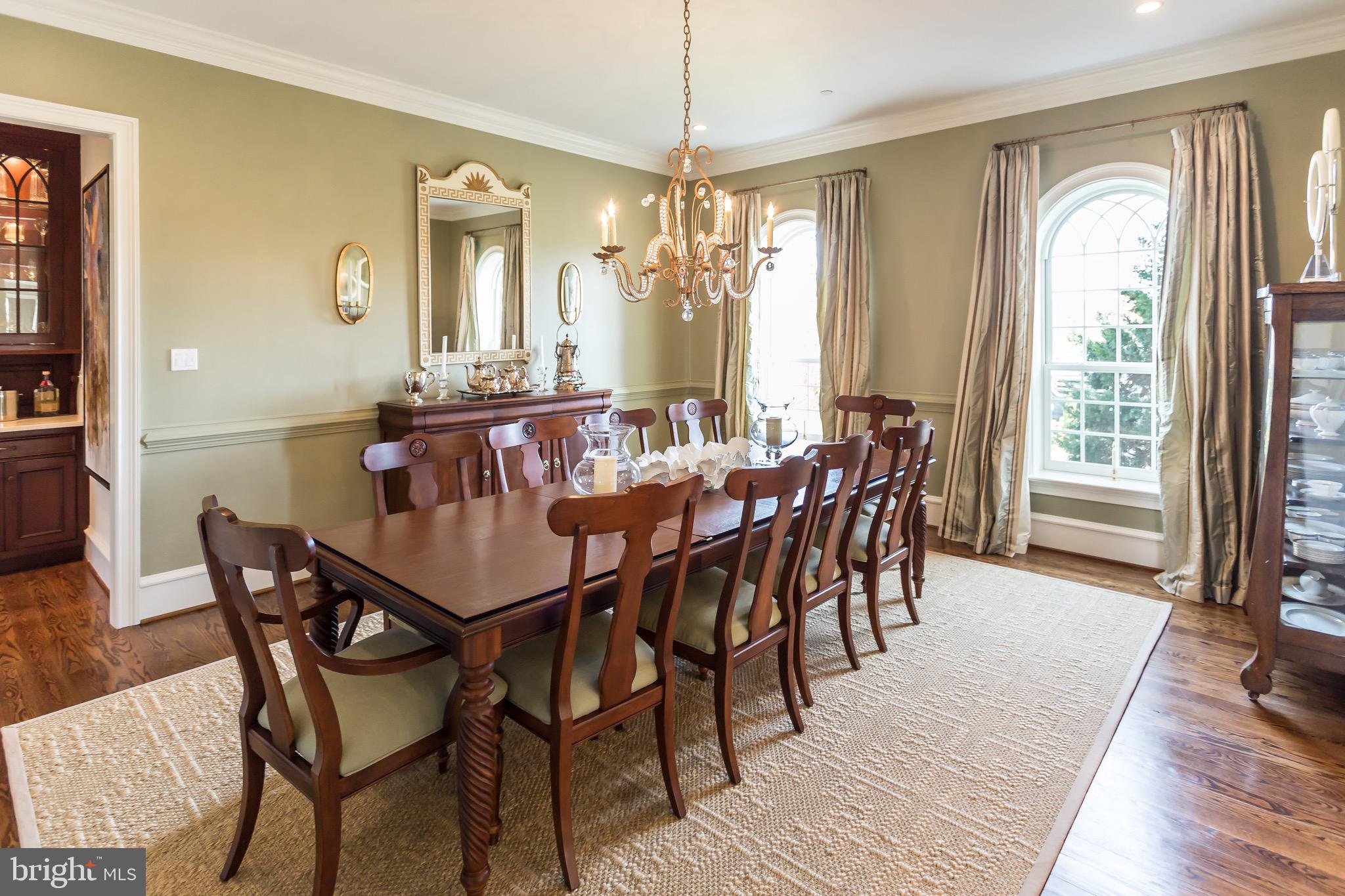 WHITE HORSE - Residential