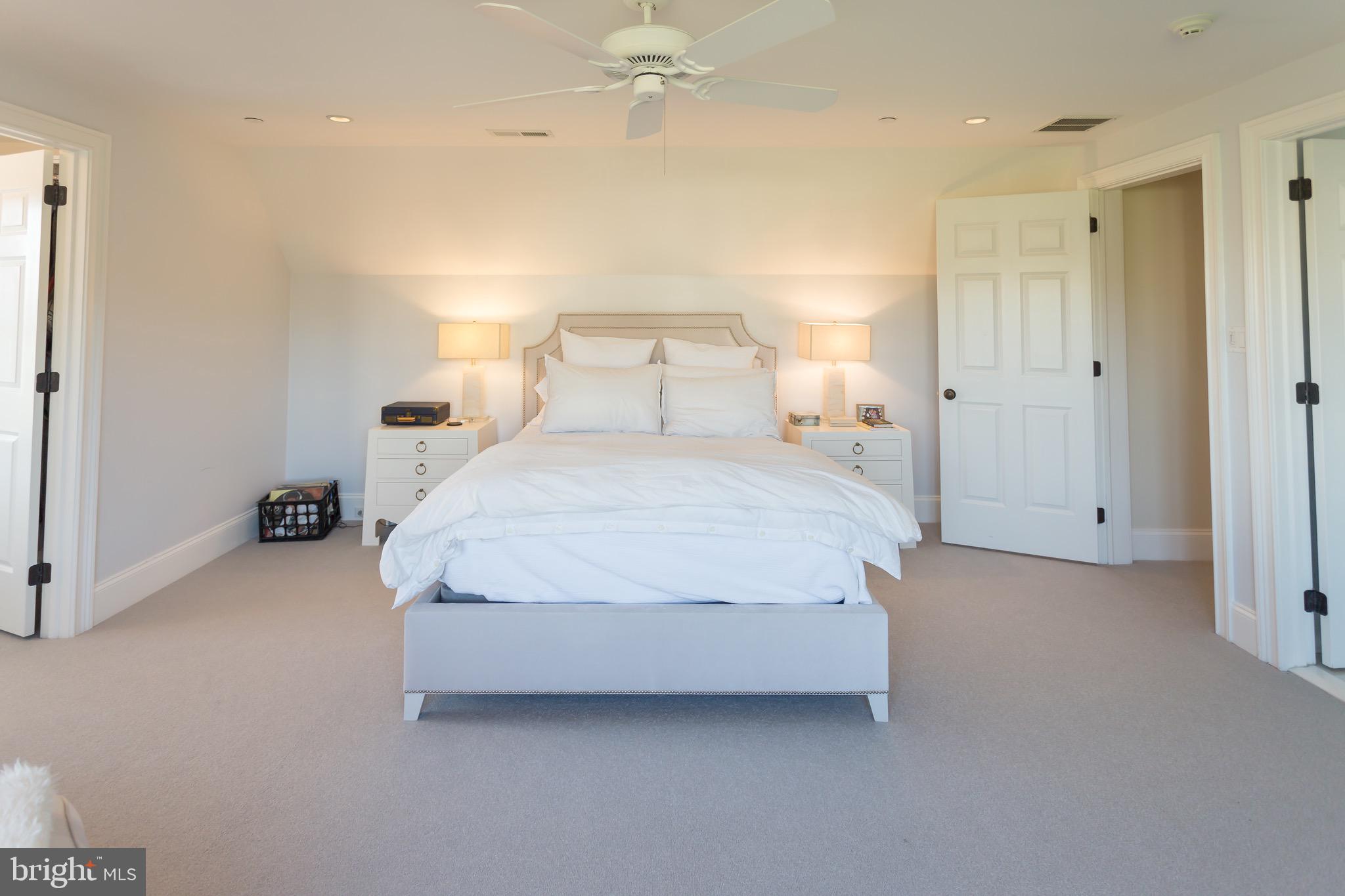 WHITE HORSE - Residential