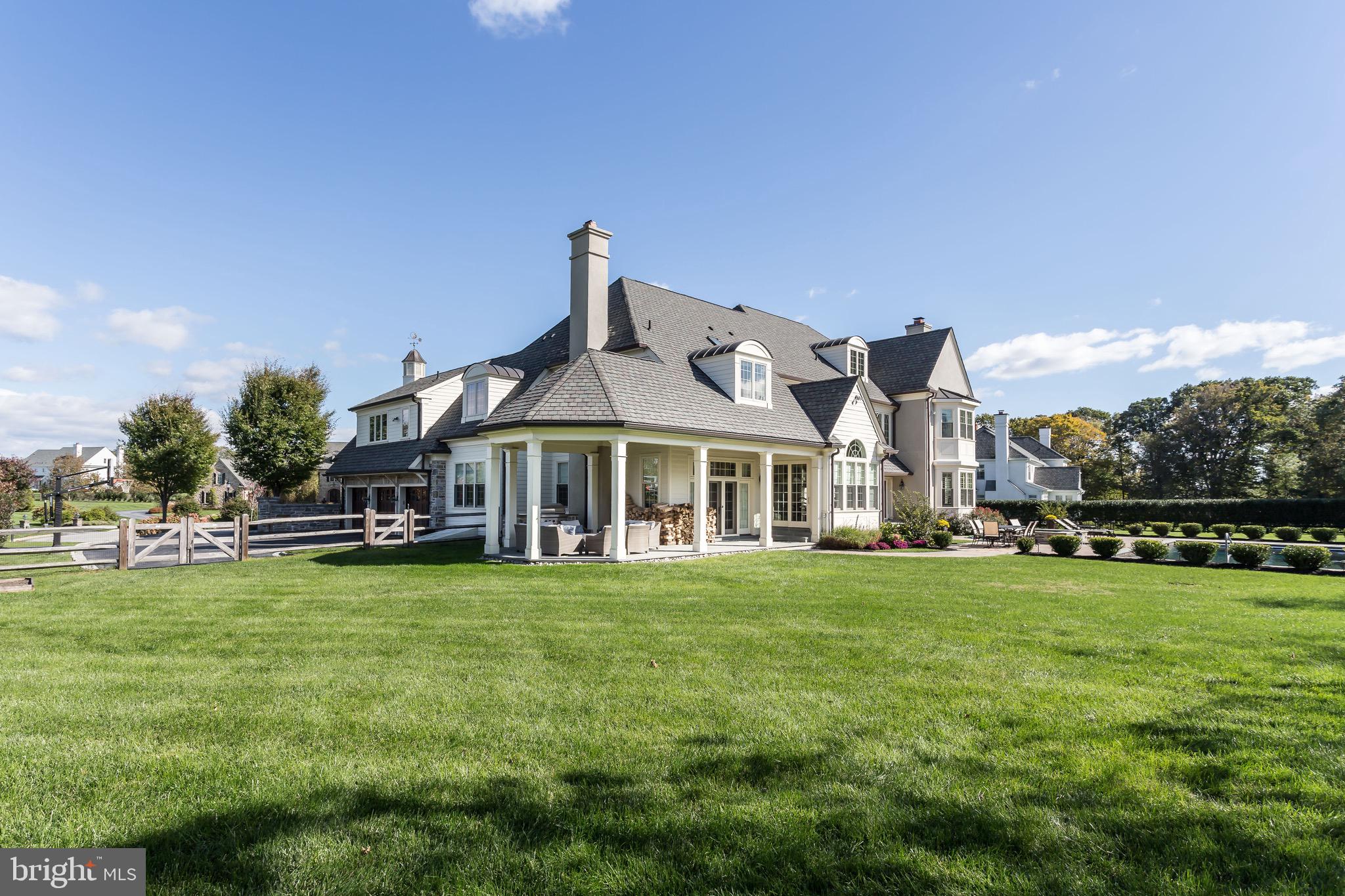 WHITE HORSE - Residential