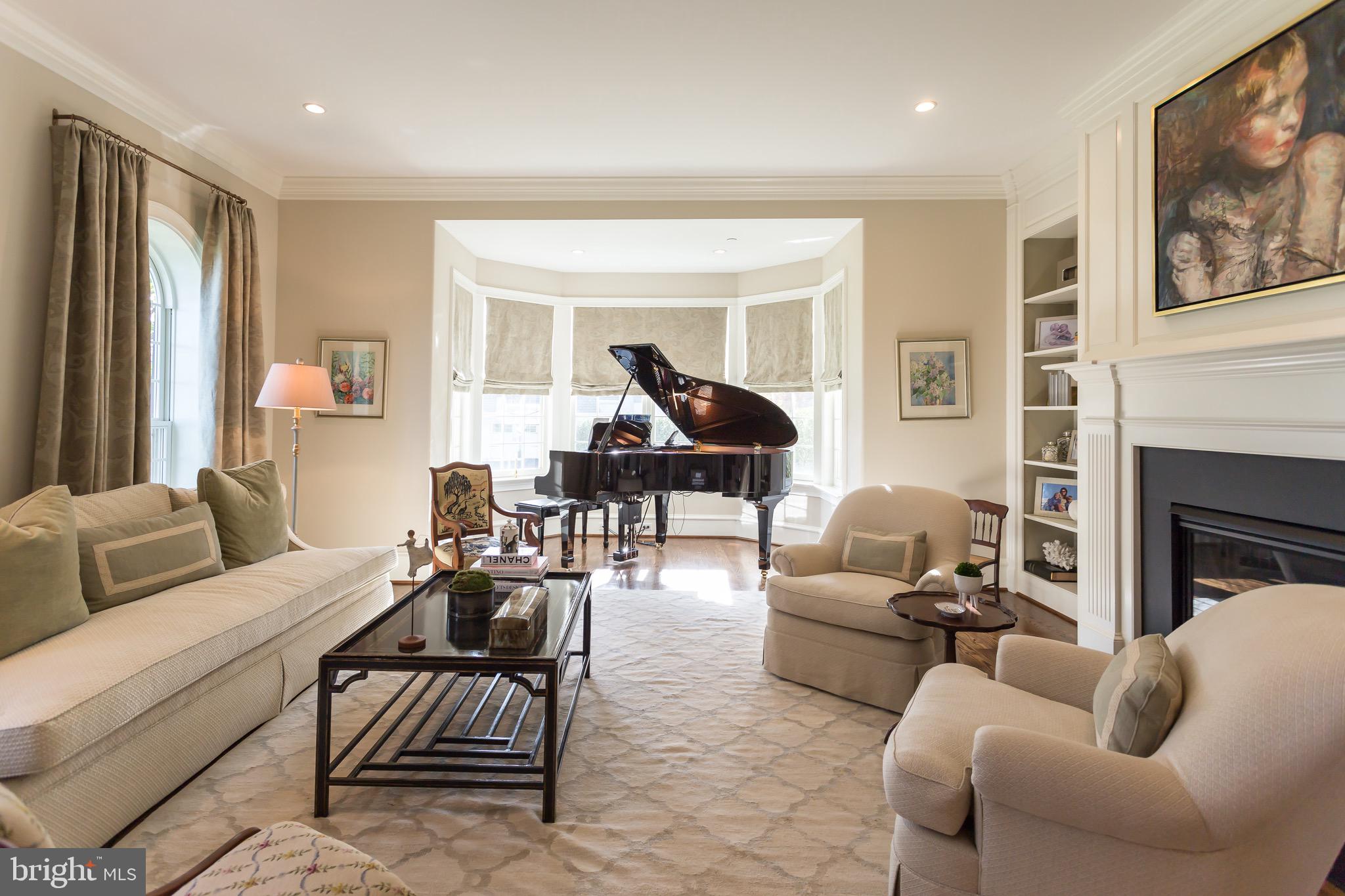 WHITE HORSE - Residential