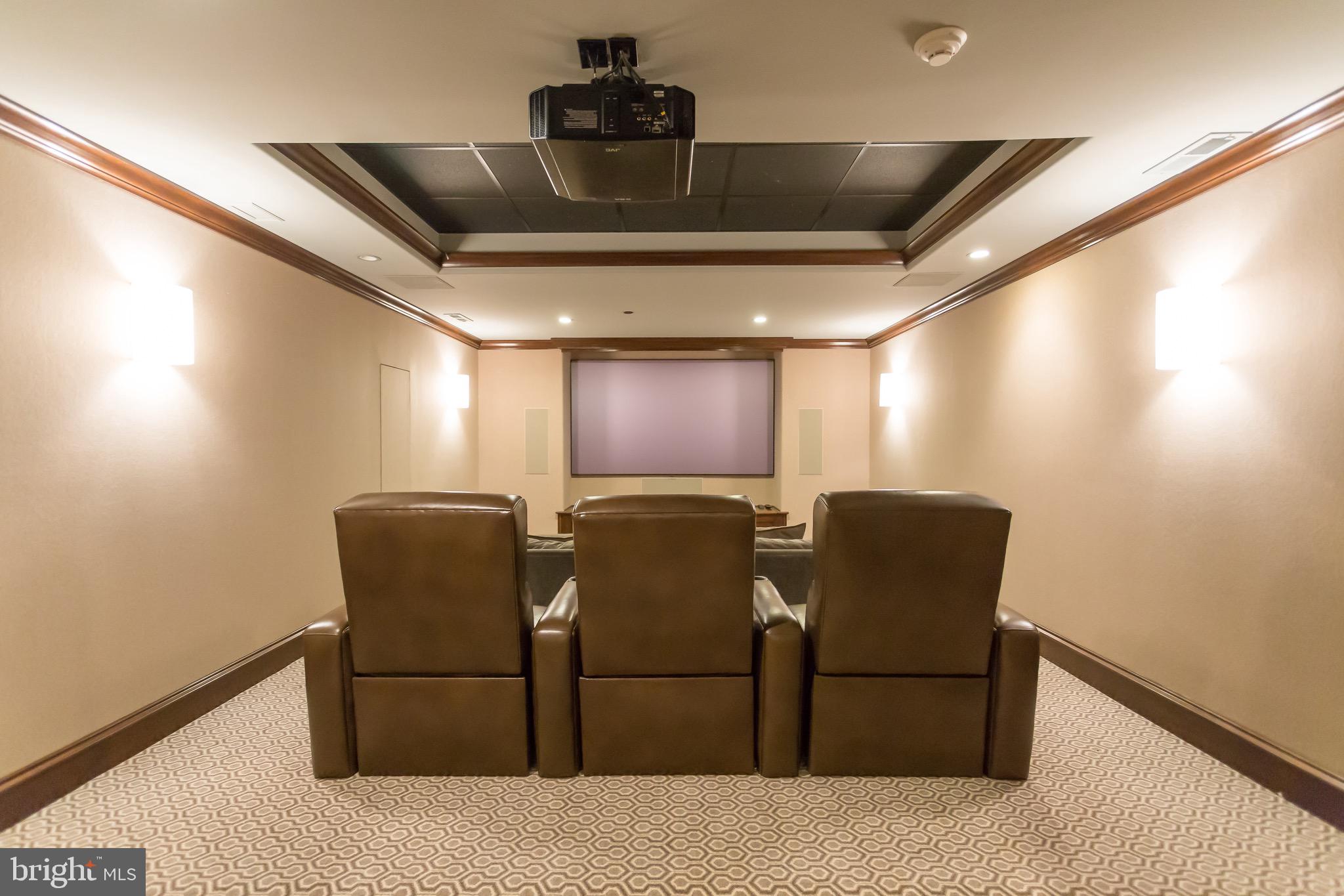 WHITE HORSE - Residential