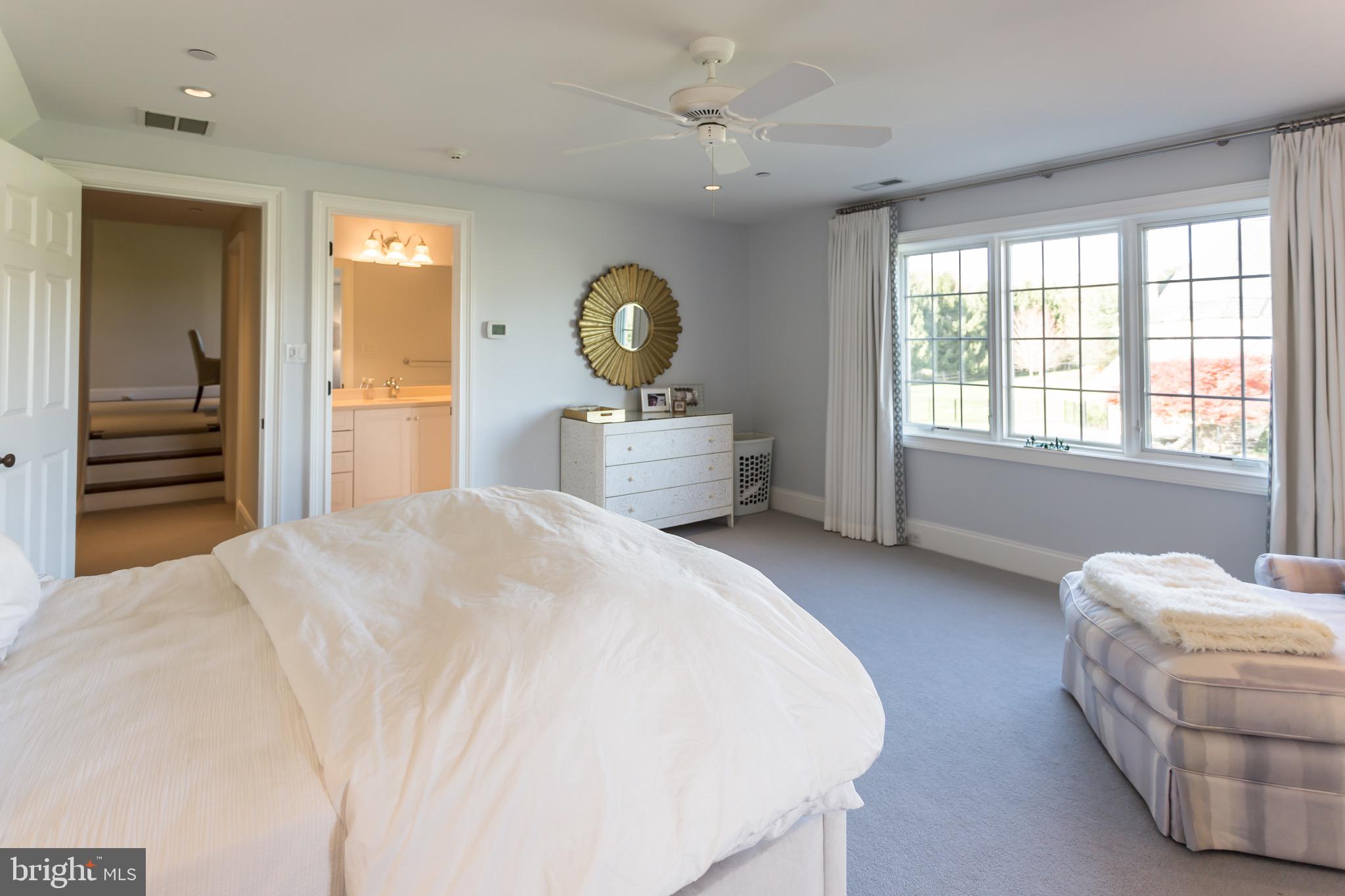 WHITE HORSE - Residential