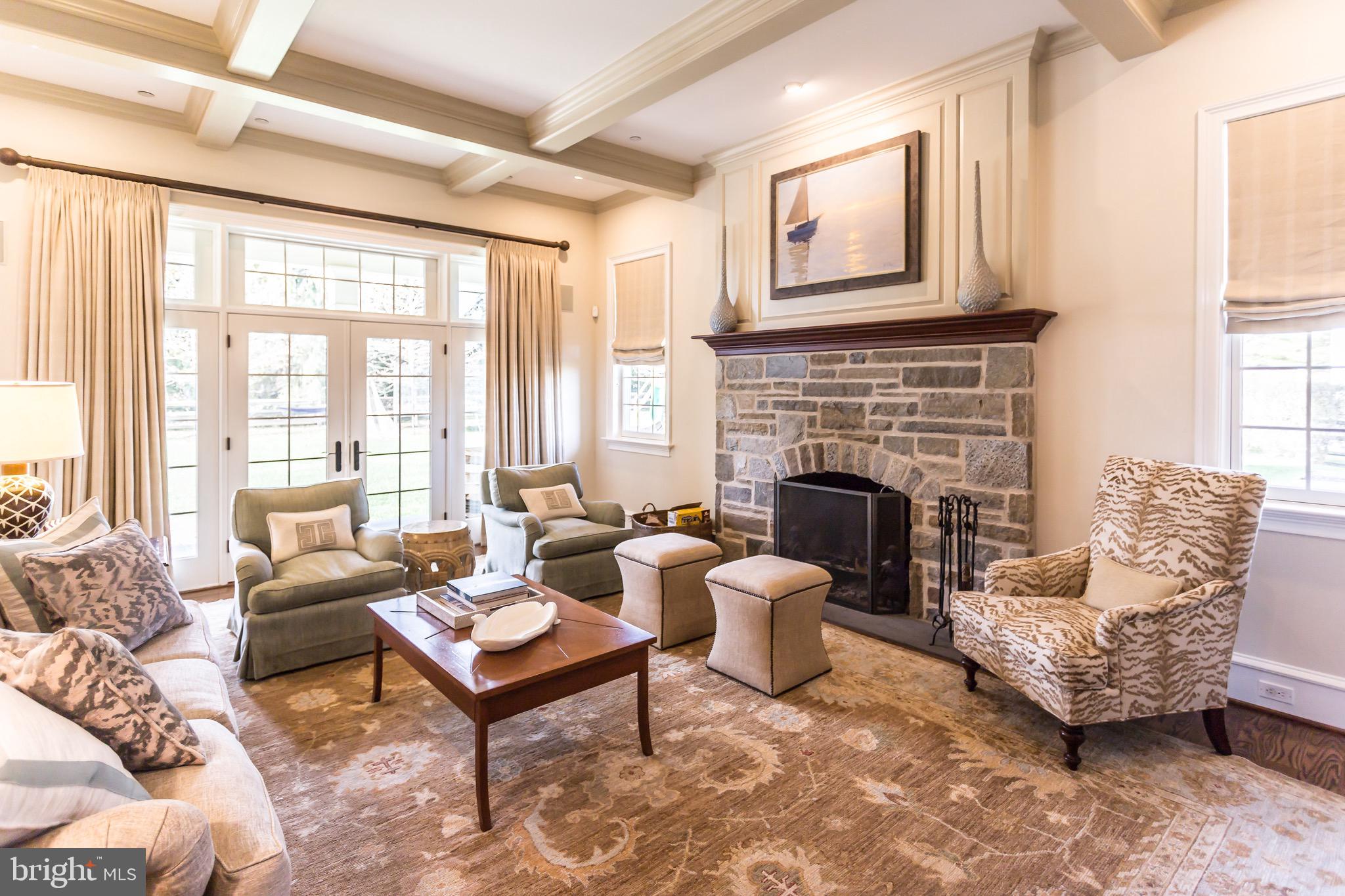 WHITE HORSE - Residential