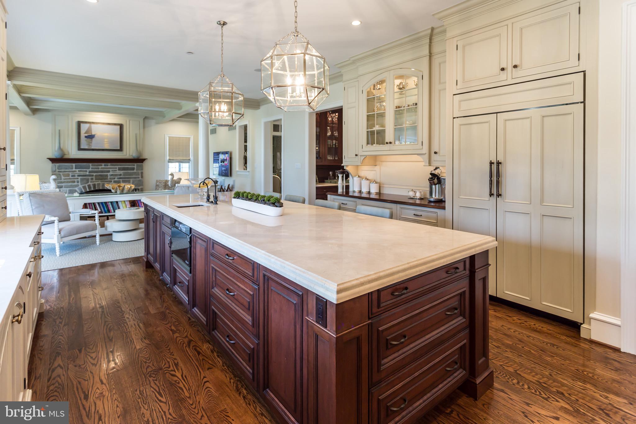 WHITE HORSE - Residential