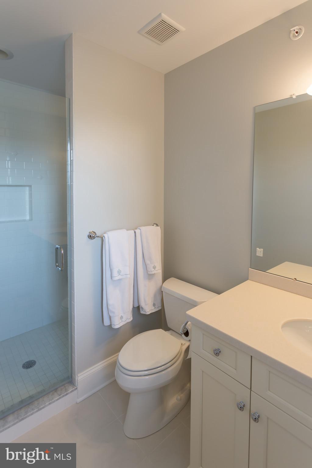 WHITE HORSE - Residential