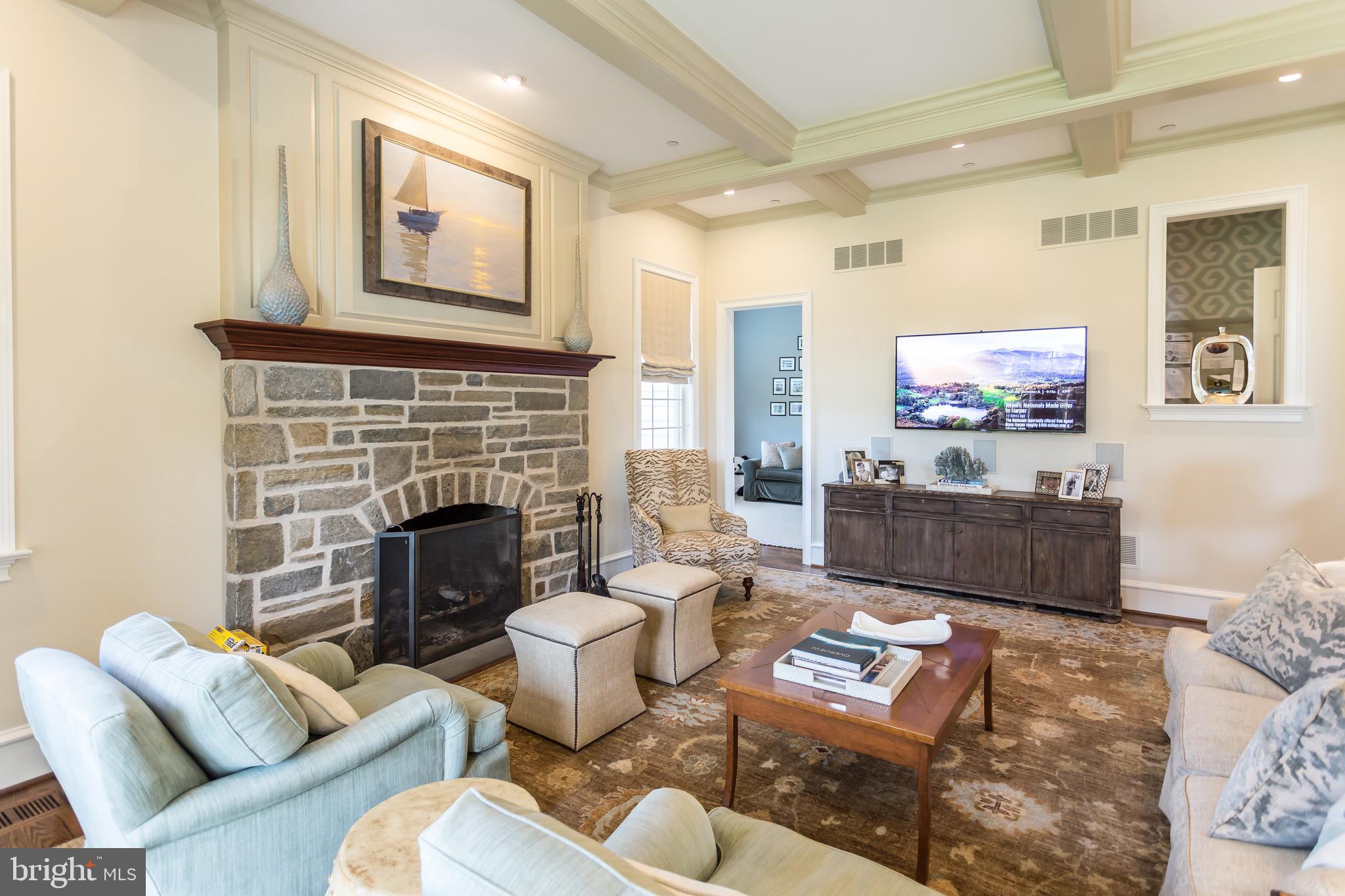 WHITE HORSE - Residential