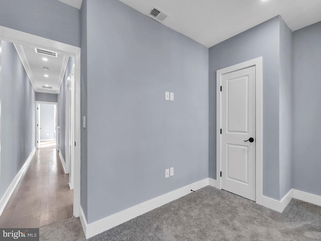 IRVINGTON - Residential