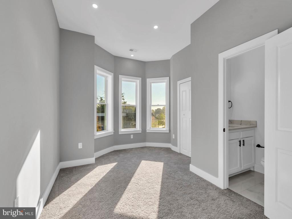 IRVINGTON - Residential