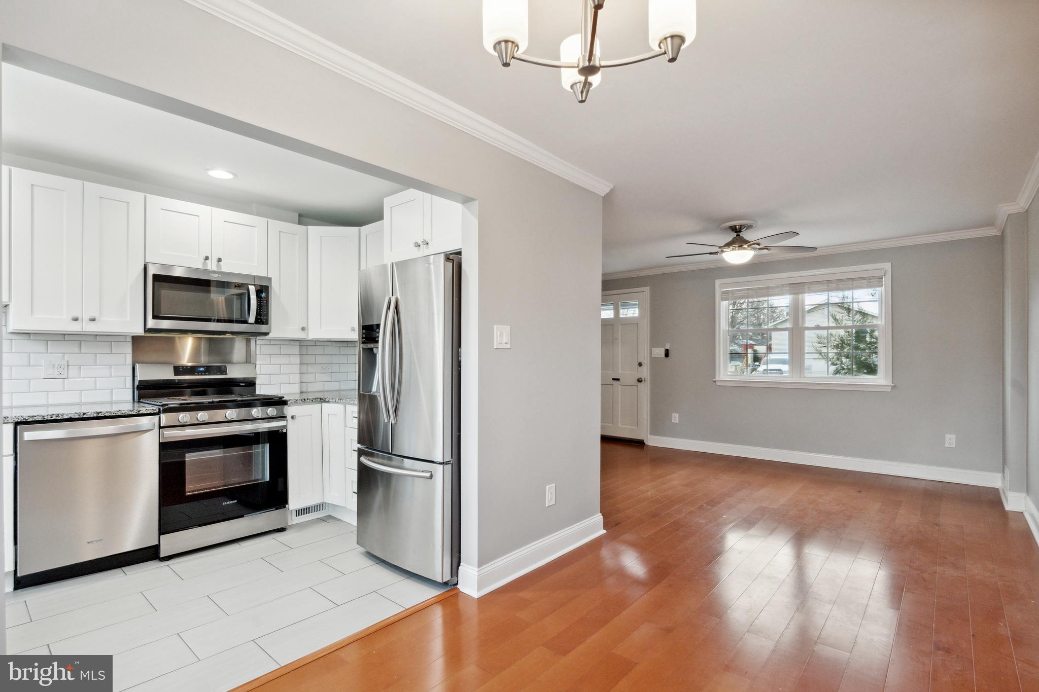 LAUREL GARDENS - Residential