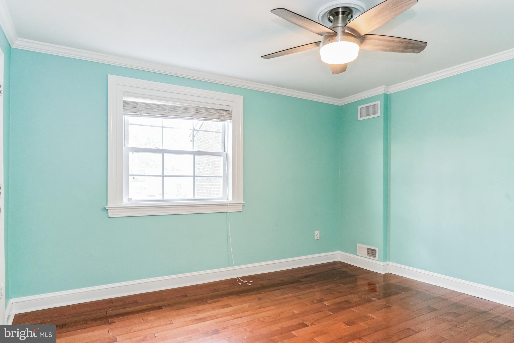 LAUREL GARDENS - Residential