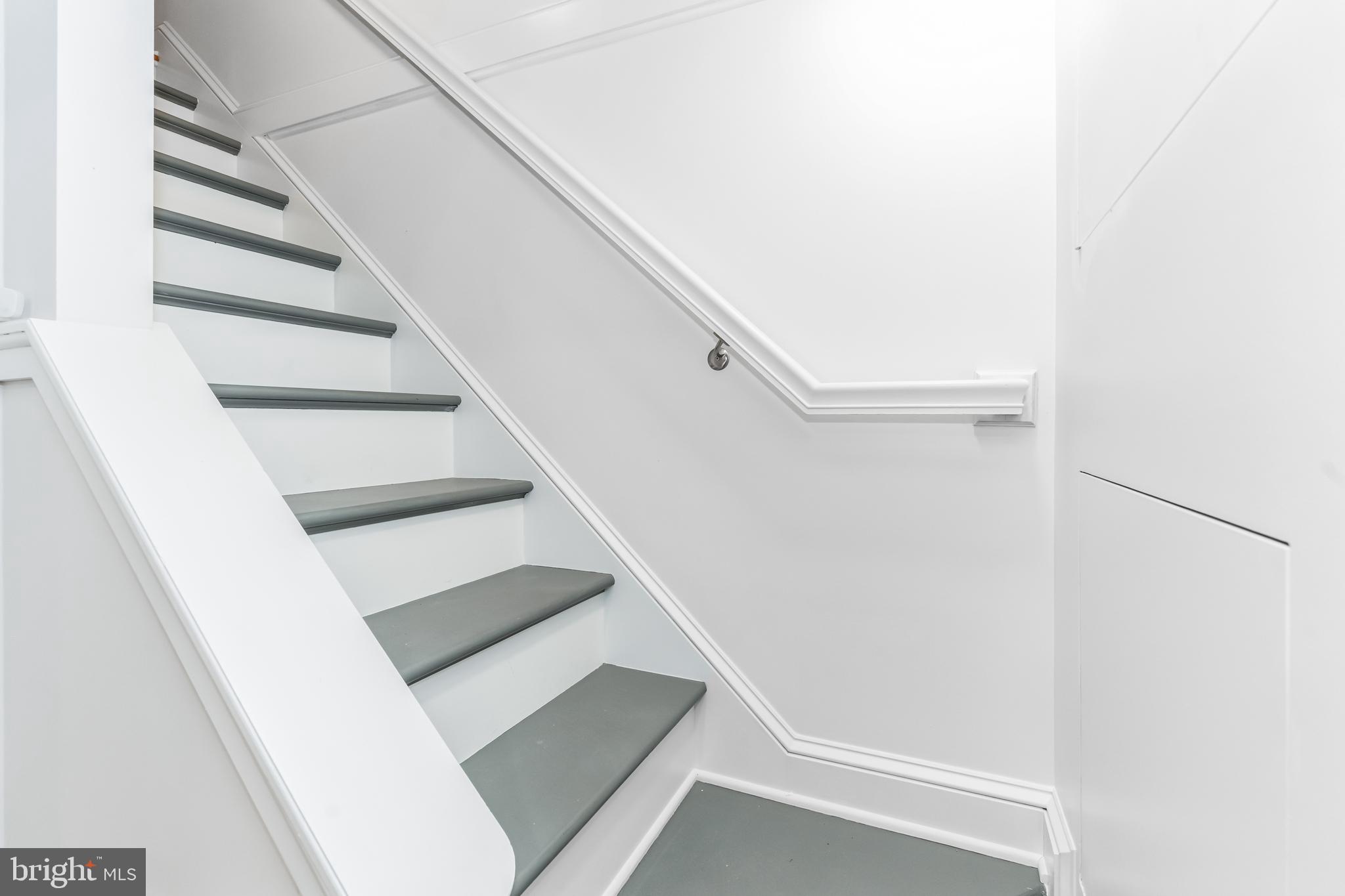 LAUREL GARDENS - Residential