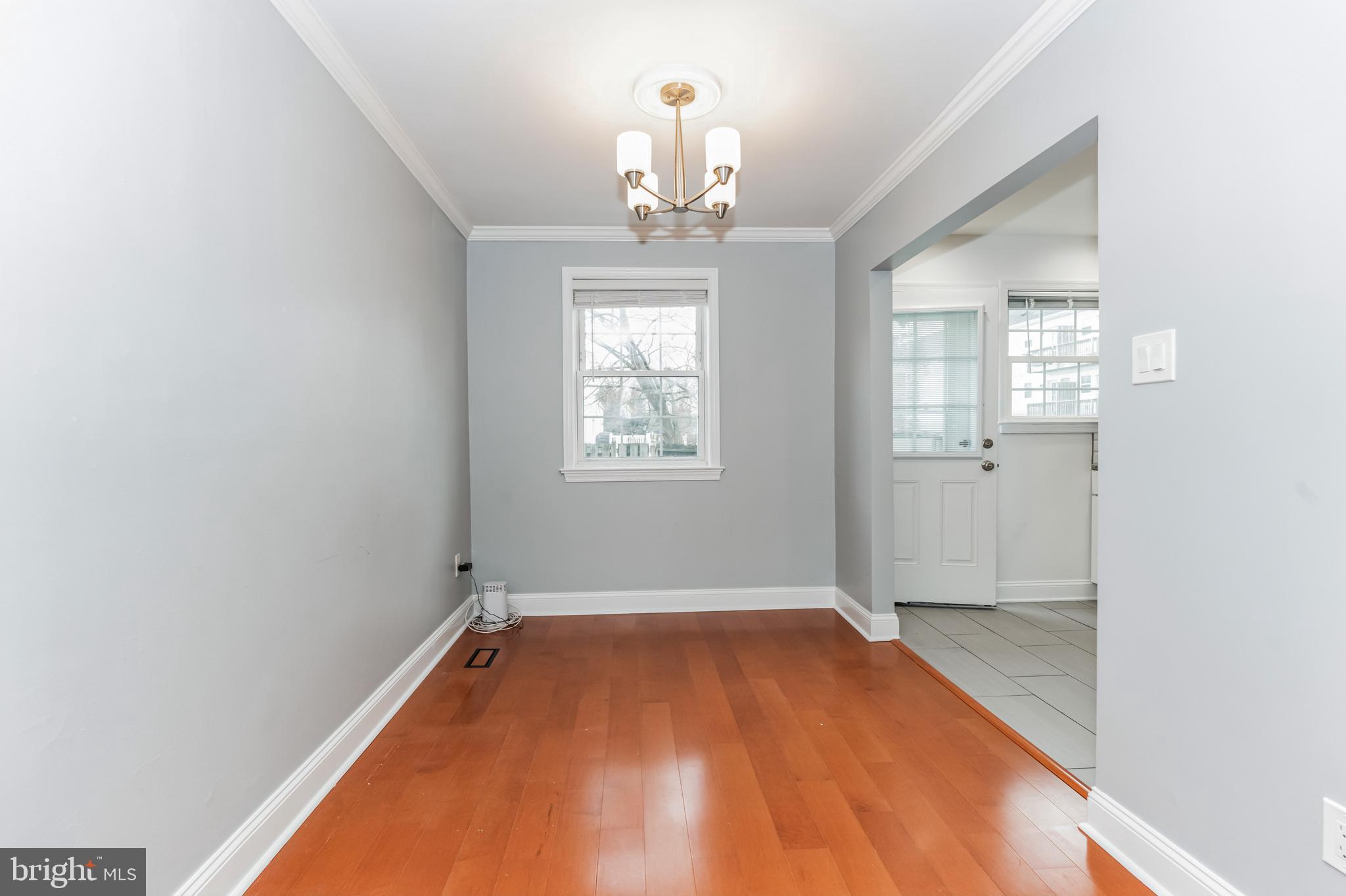 LAUREL GARDENS - Residential