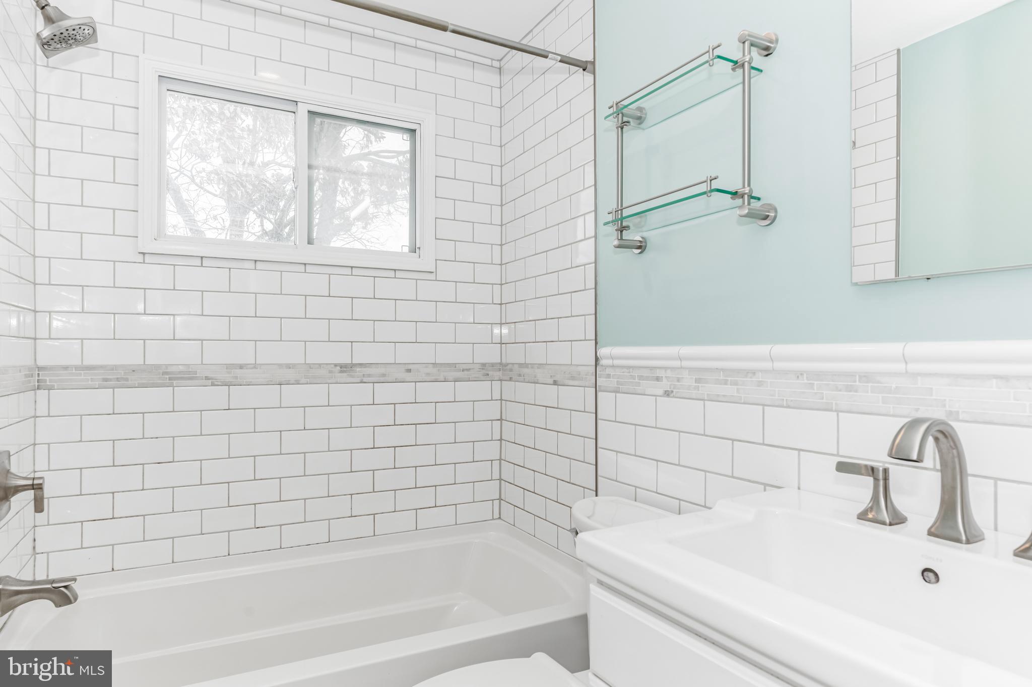 LAUREL GARDENS - Residential