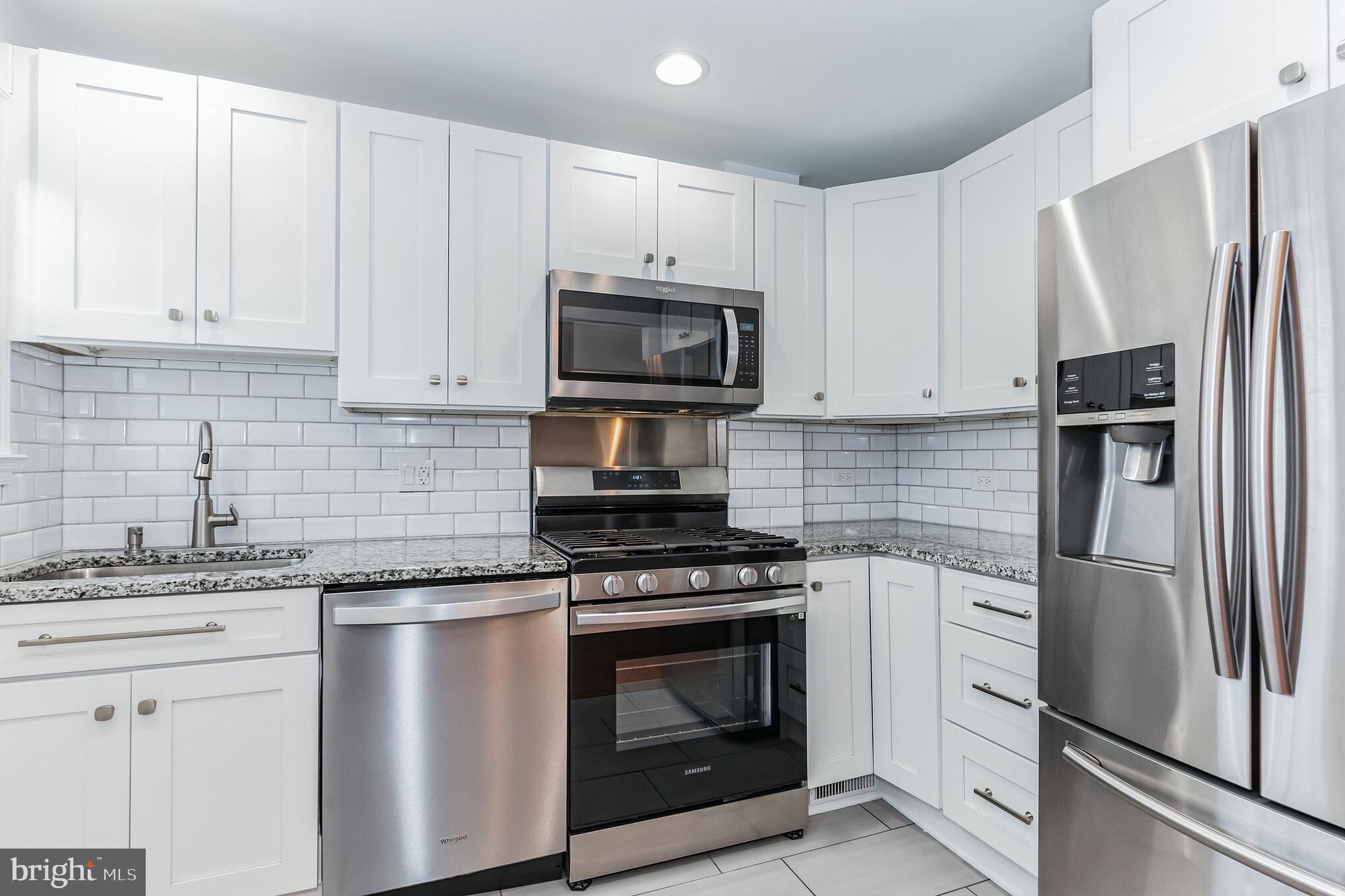 LAUREL GARDENS - Residential