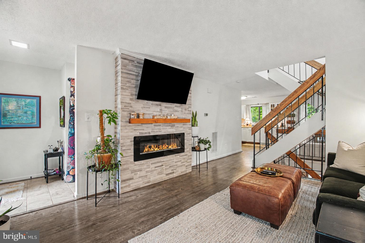 2104 CARTWRIGHT PLACE