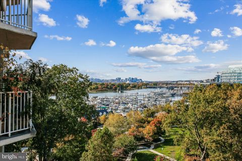 Photo of 560 N Street SW #N803, WASHINGTON, DC 20024 (MLS # DCDC2230136)