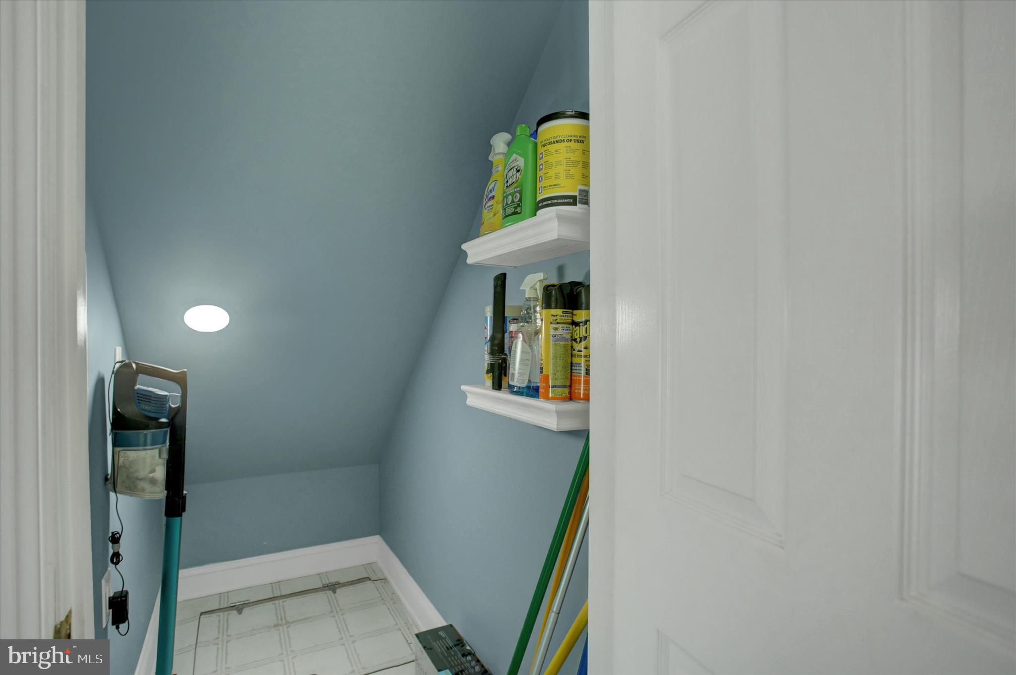 MILLWOOD VILLAGE - Residential Lease