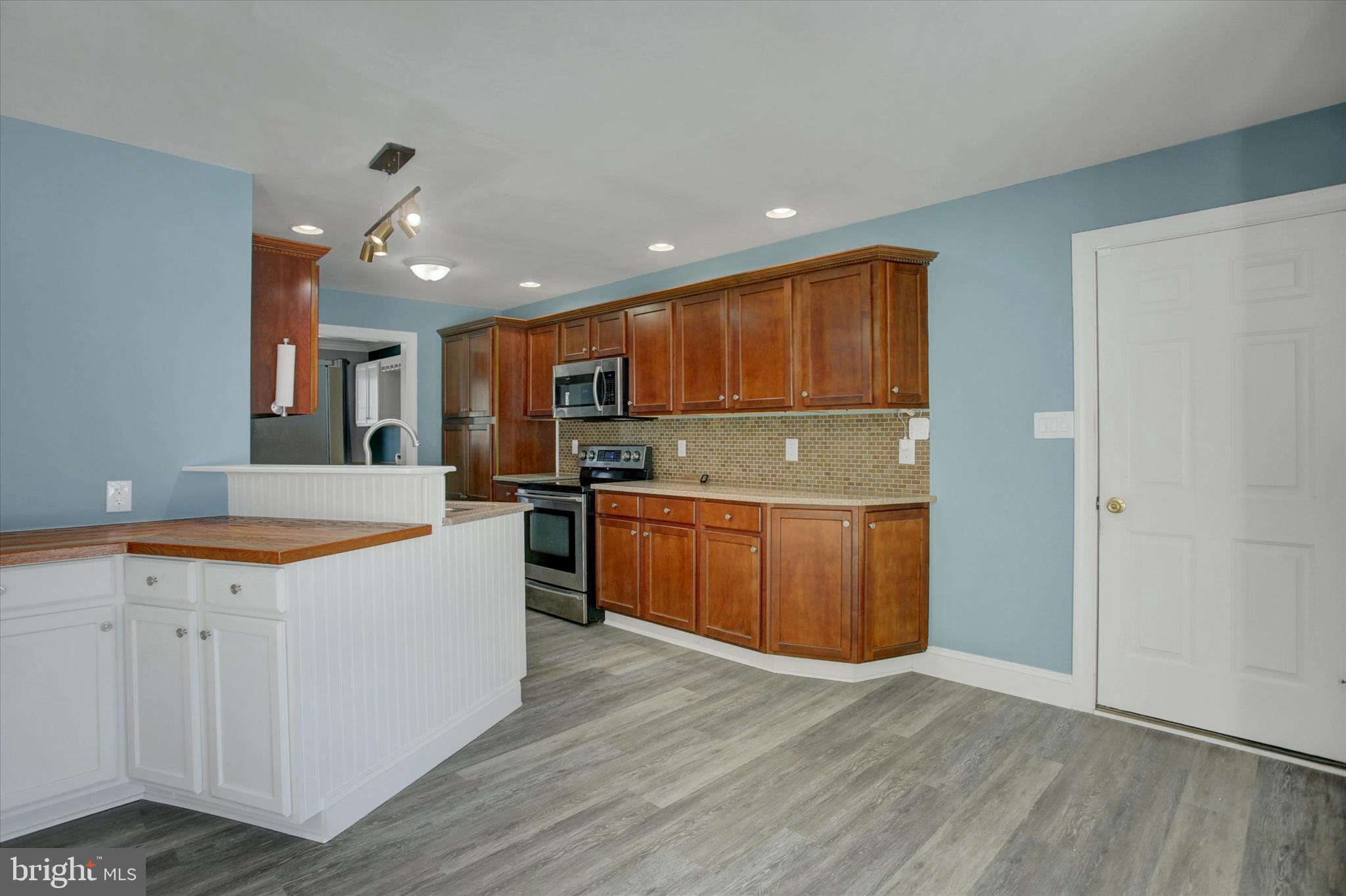 MILLWOOD VILLAGE - Residential Lease