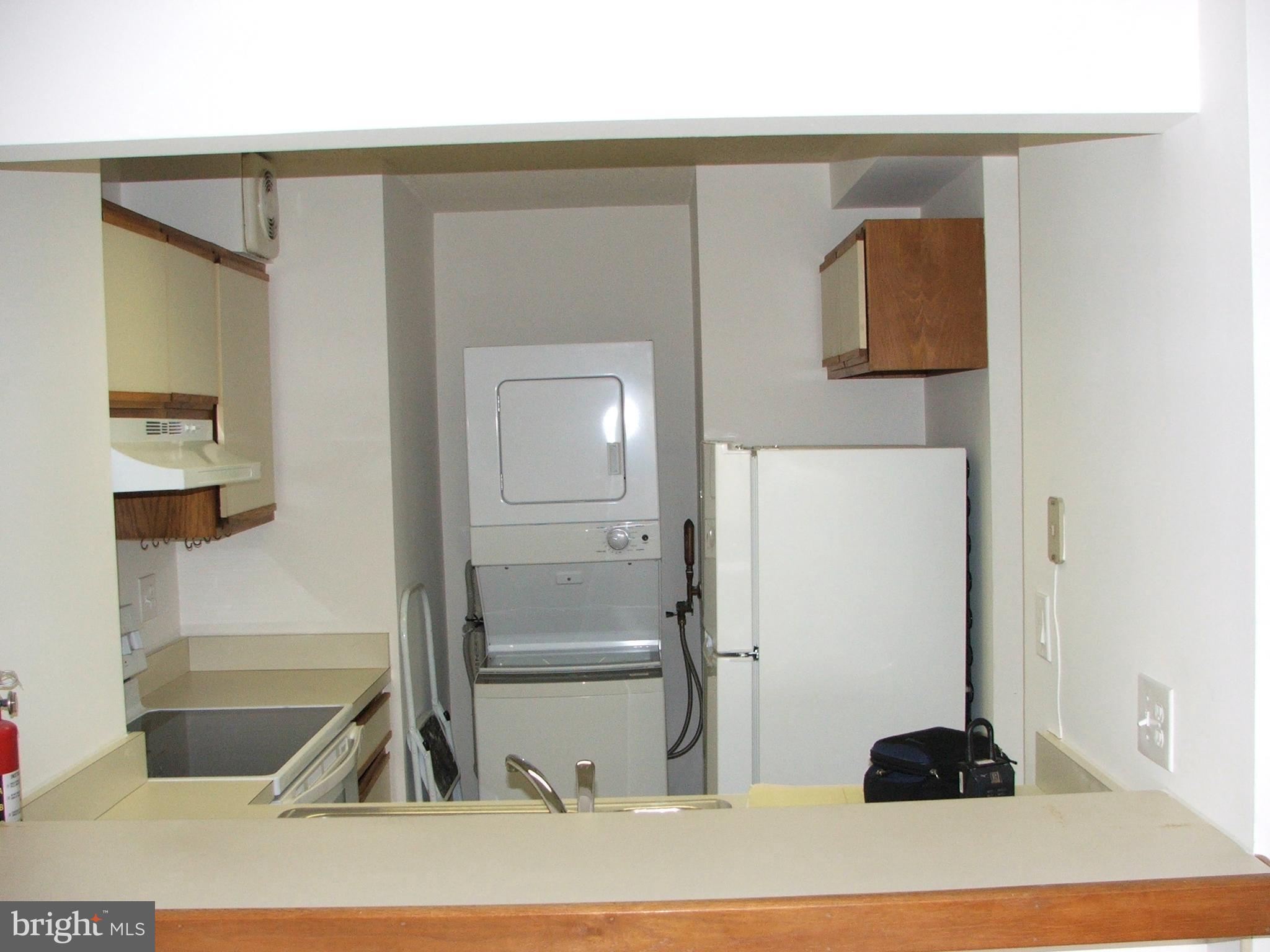 ALTA VISTA - Residential Lease