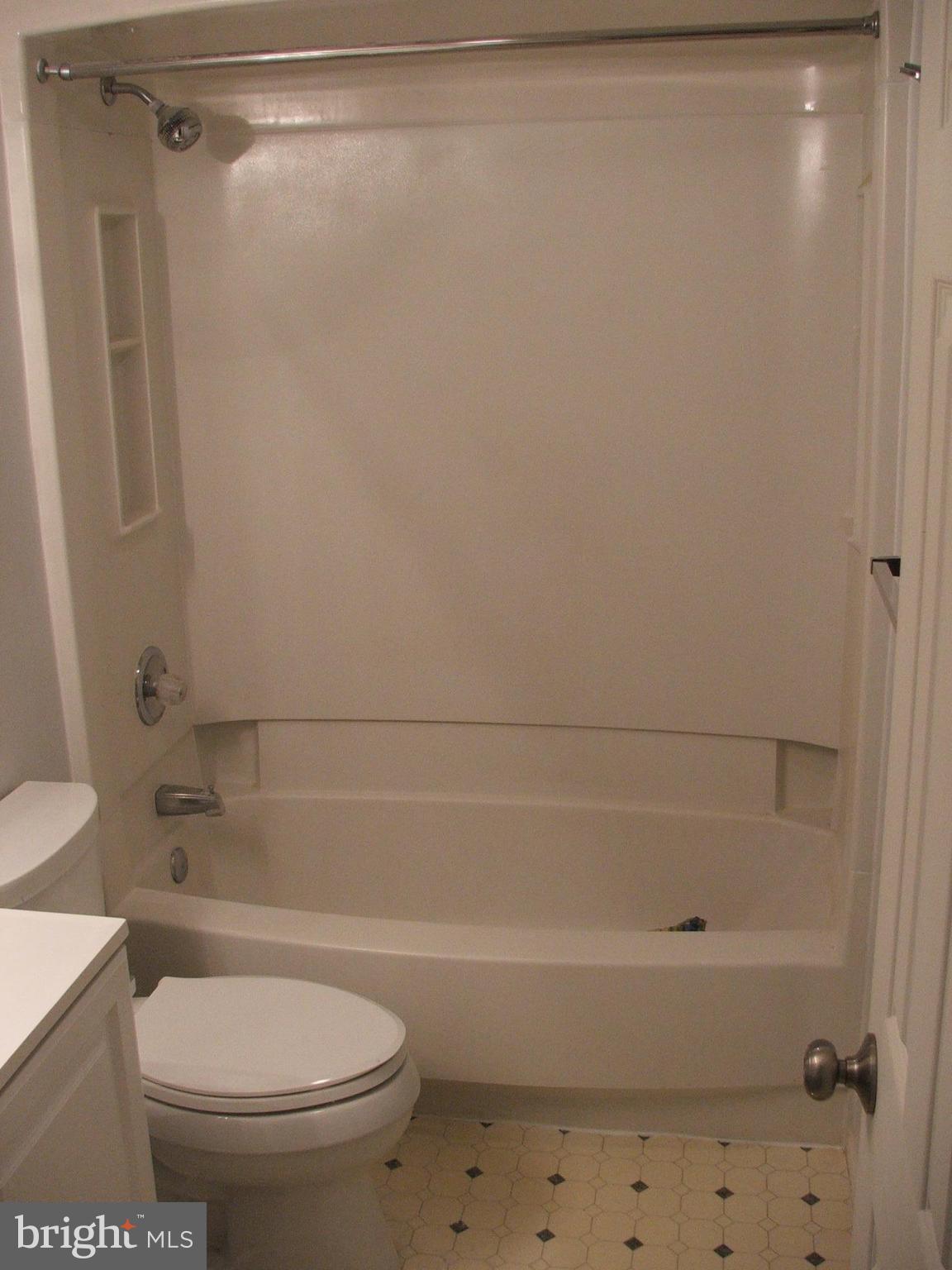 ALTA VISTA - Residential Lease