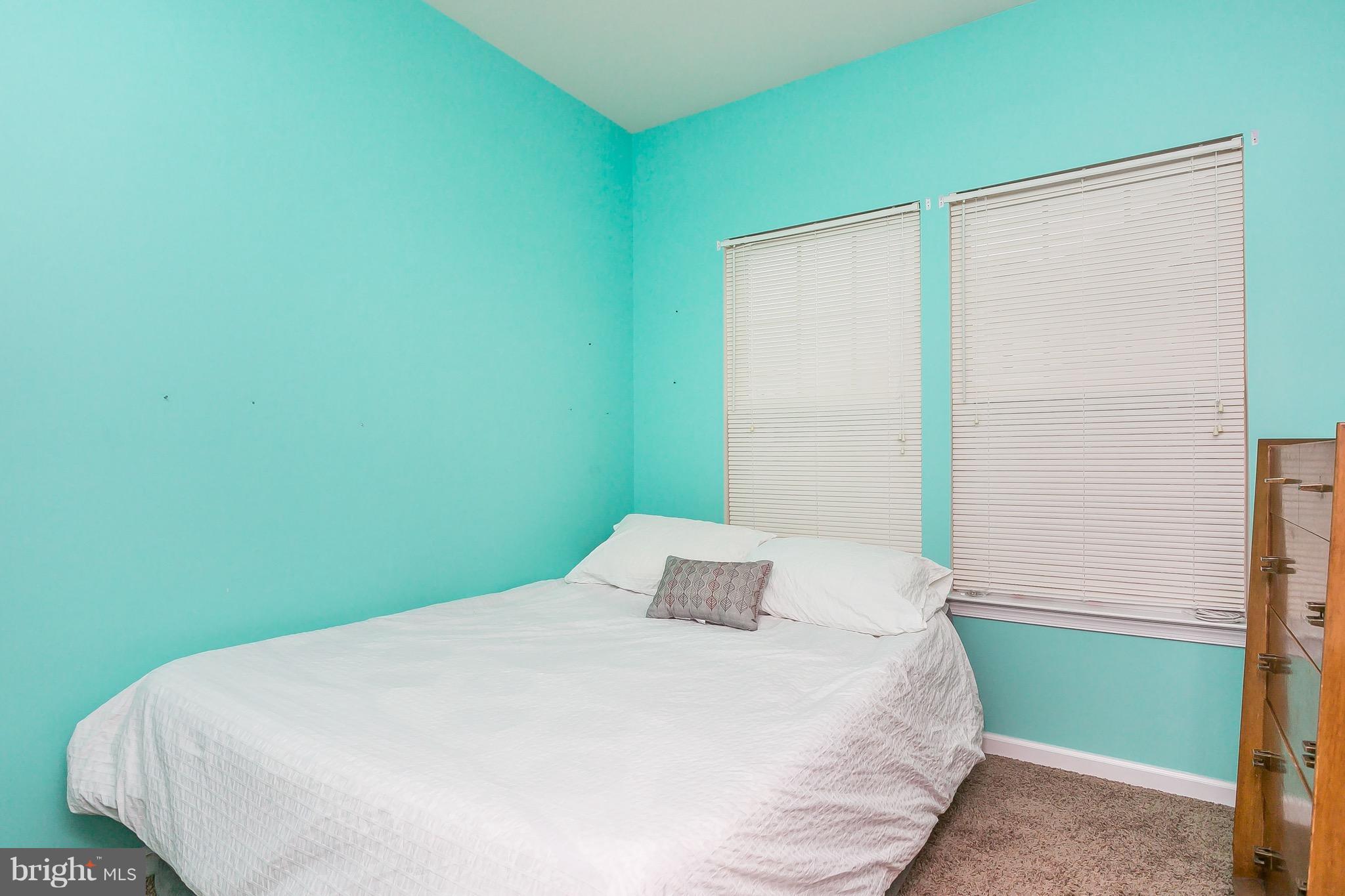 HOWARD SQUARE - Residential Lease