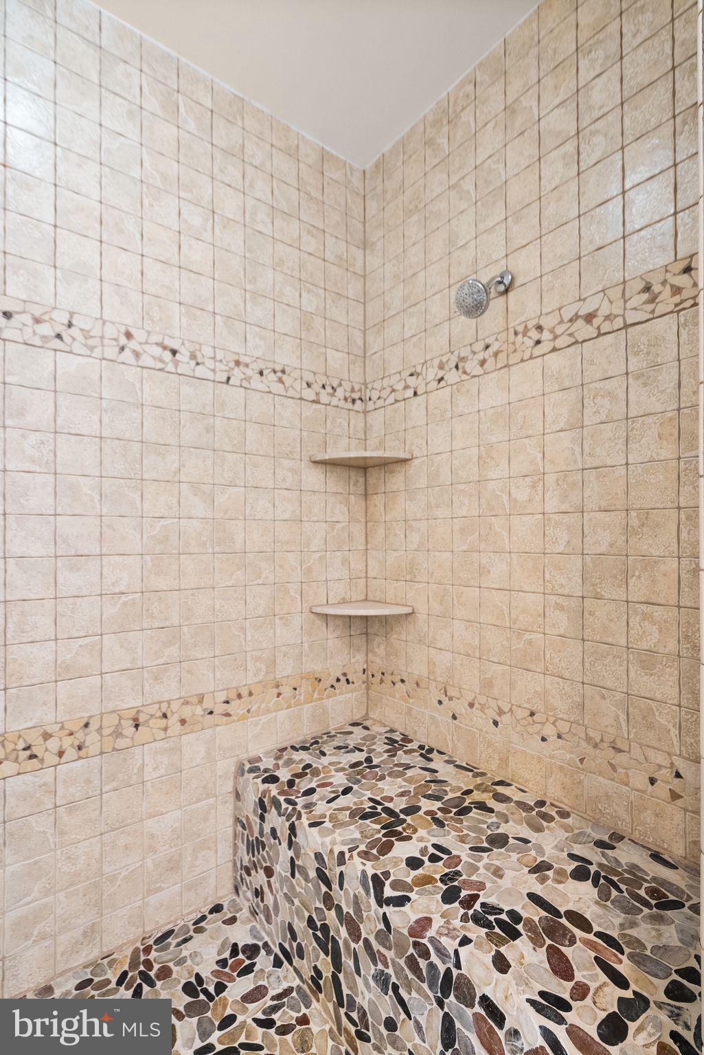 HAMILTON - Residential