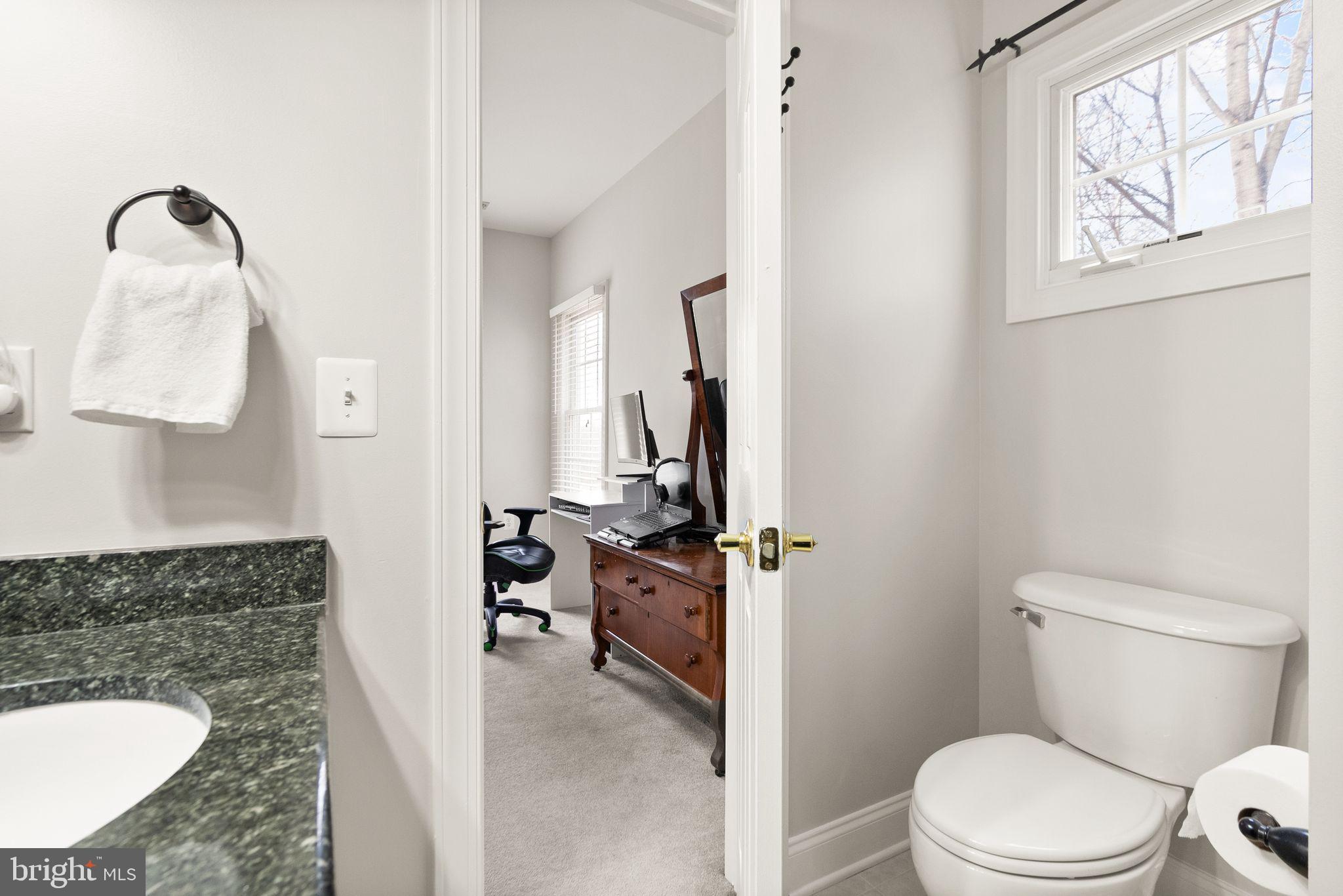 HAMILTON - Residential