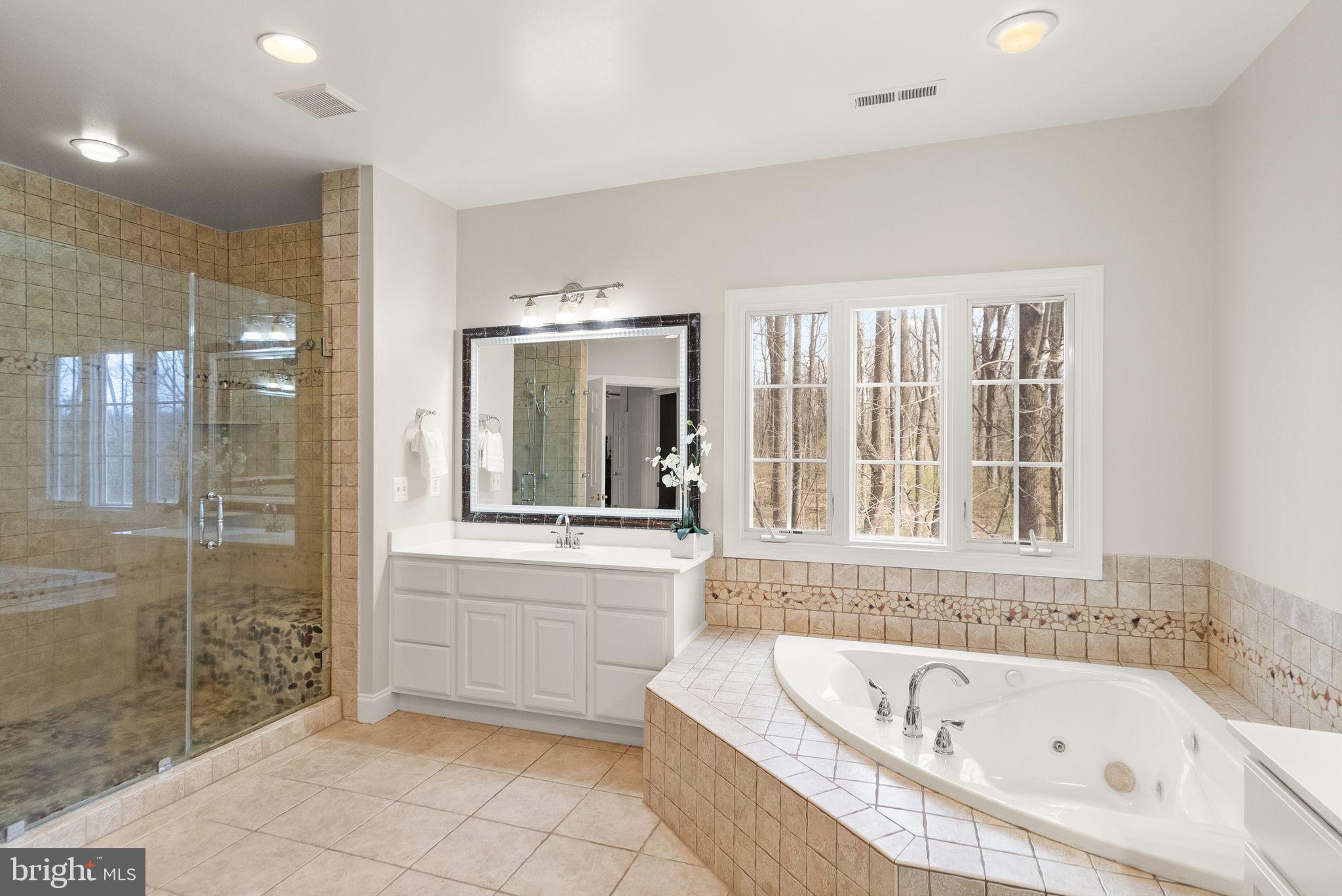 HAMILTON - Residential