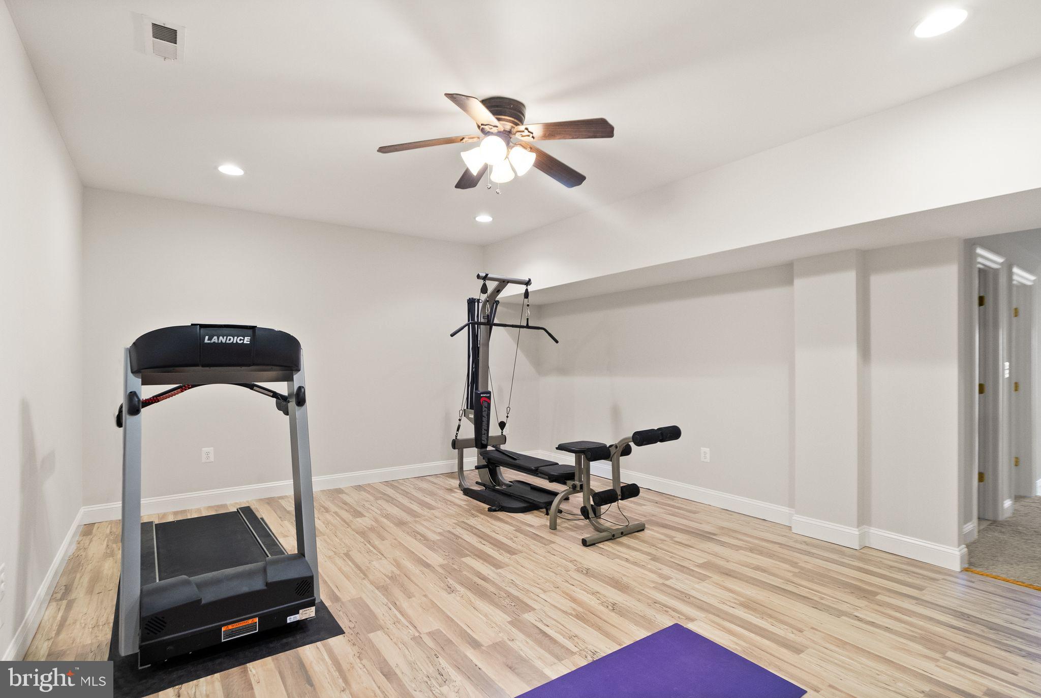 HAMILTON - Residential