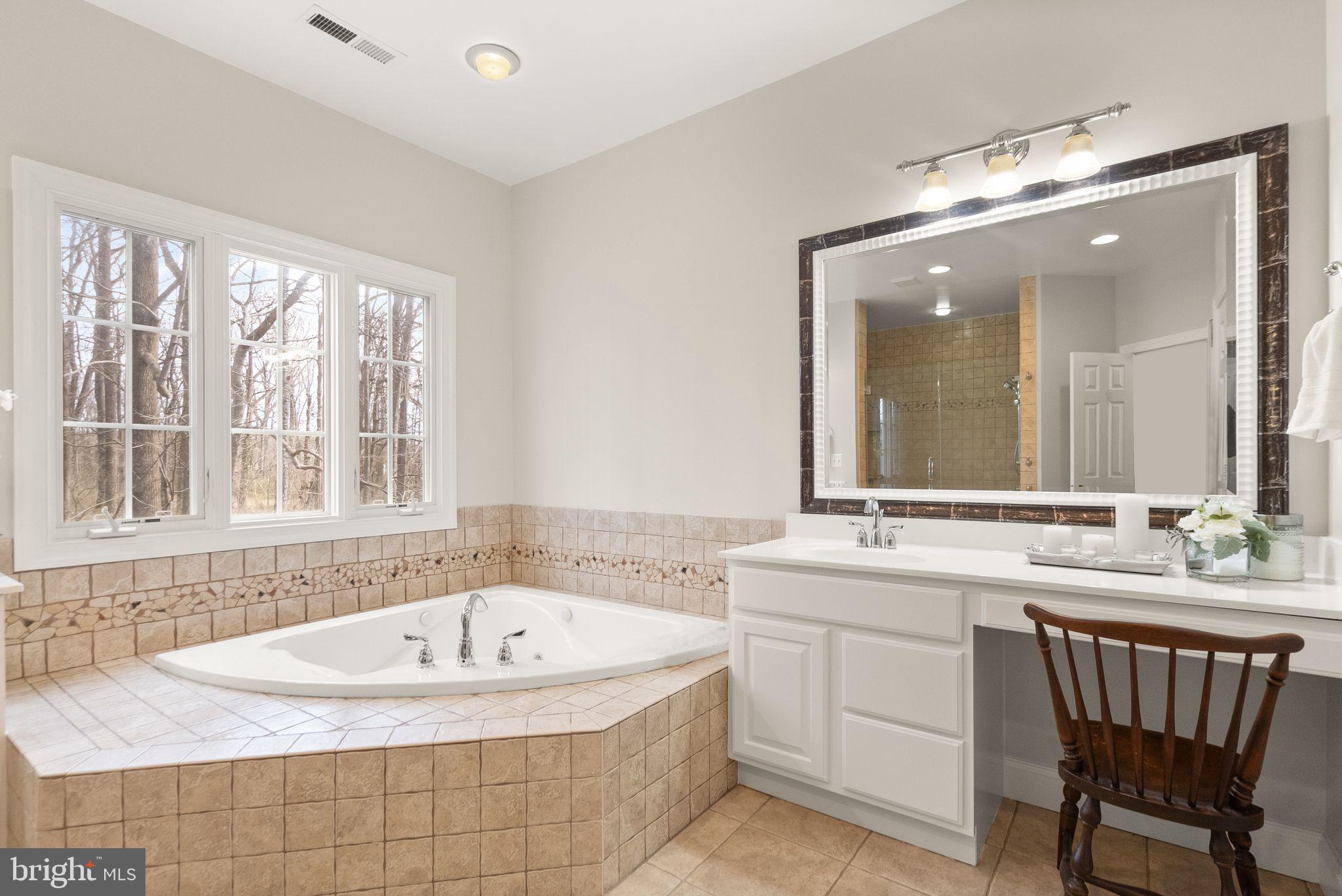 HAMILTON - Residential