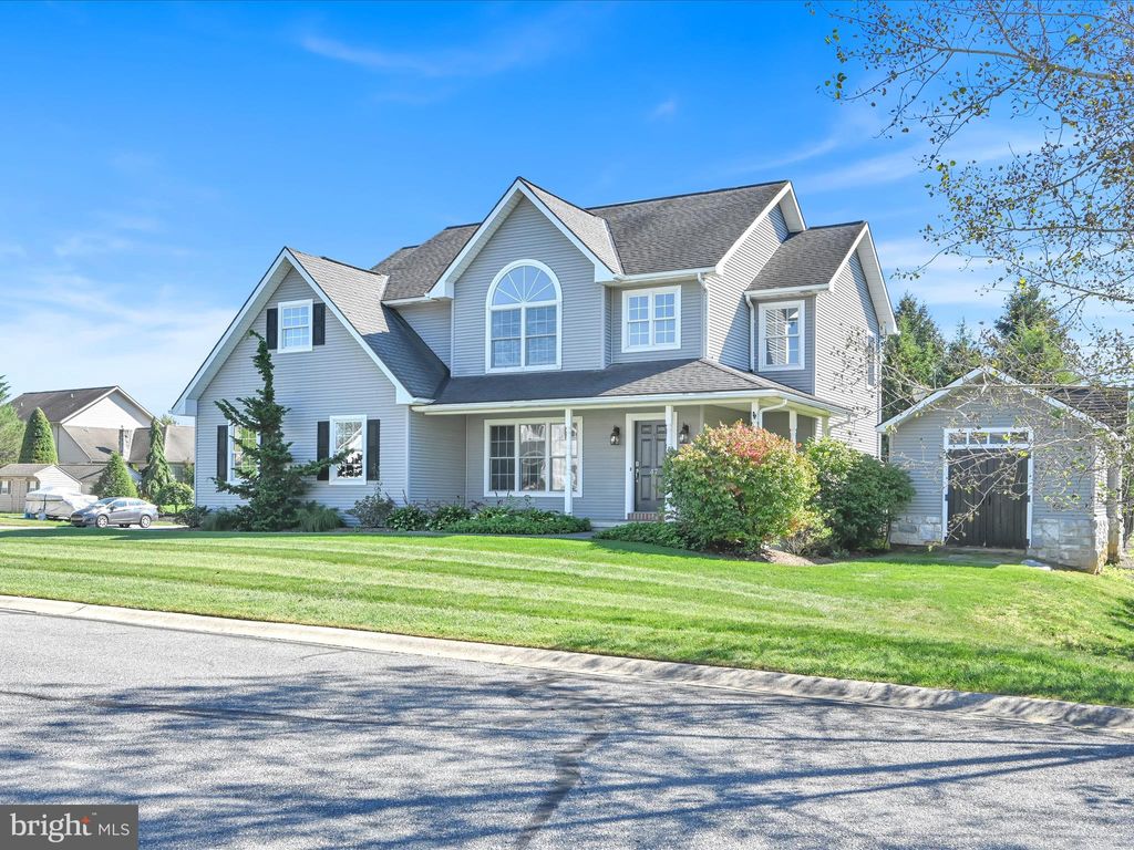Photo of 47 Eastfield Drive, LEBANON, PA 17042 (MLS # PALN2022988)
