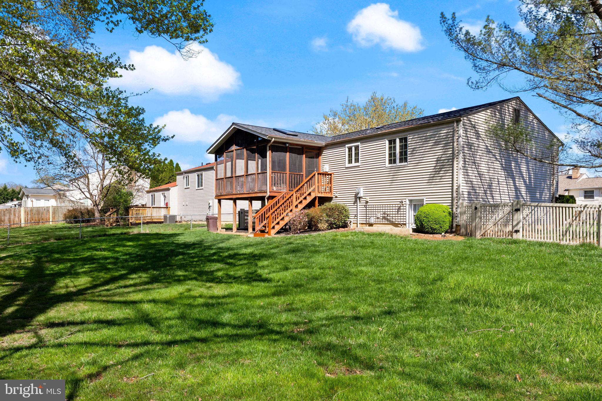 CHALET WOODS - Residential